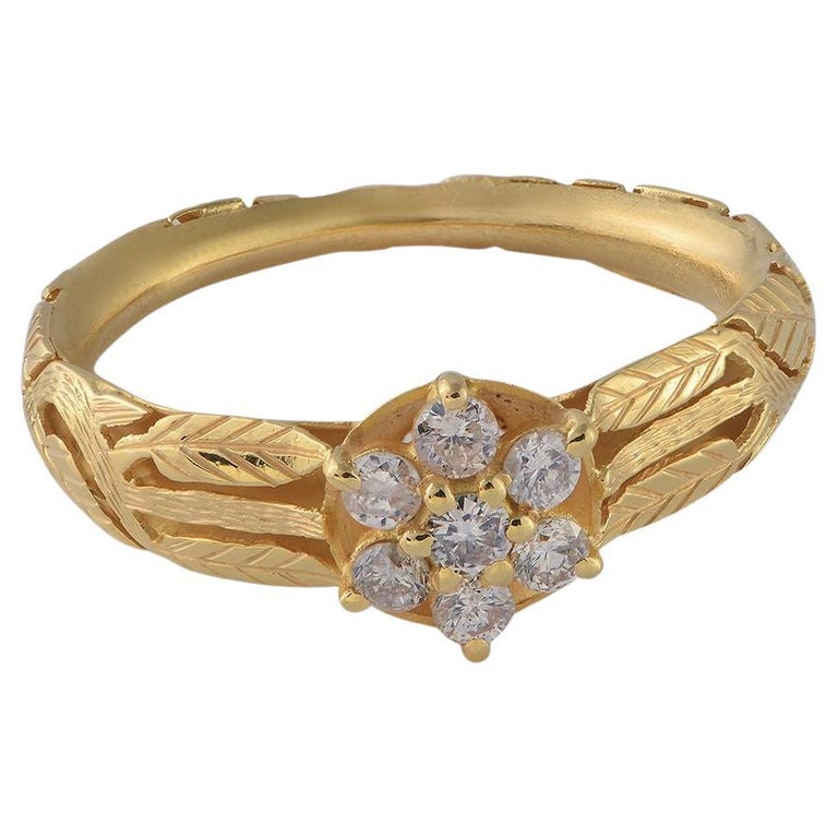  Diamond Cluster 18 Karat Gold Engagement Ring For Sale