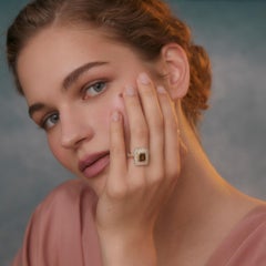 Emma Chapman Anello con tormalina marrone Dravite e diamante in oro 18k A. Silver