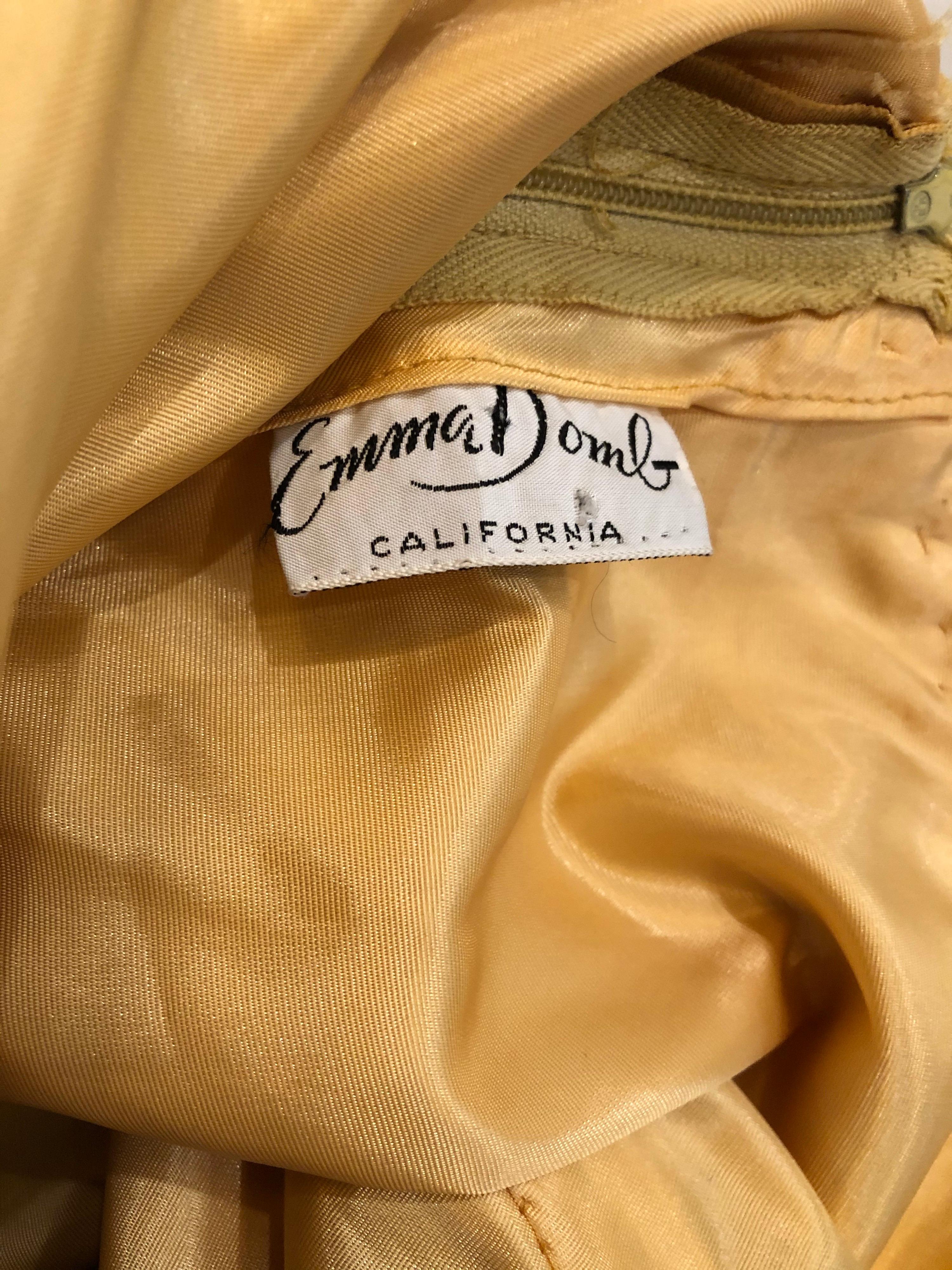 Emma Domb 1970s Maglia metallica d'oro stile greco con paillettes Vintage 70s Gown in vendita 11