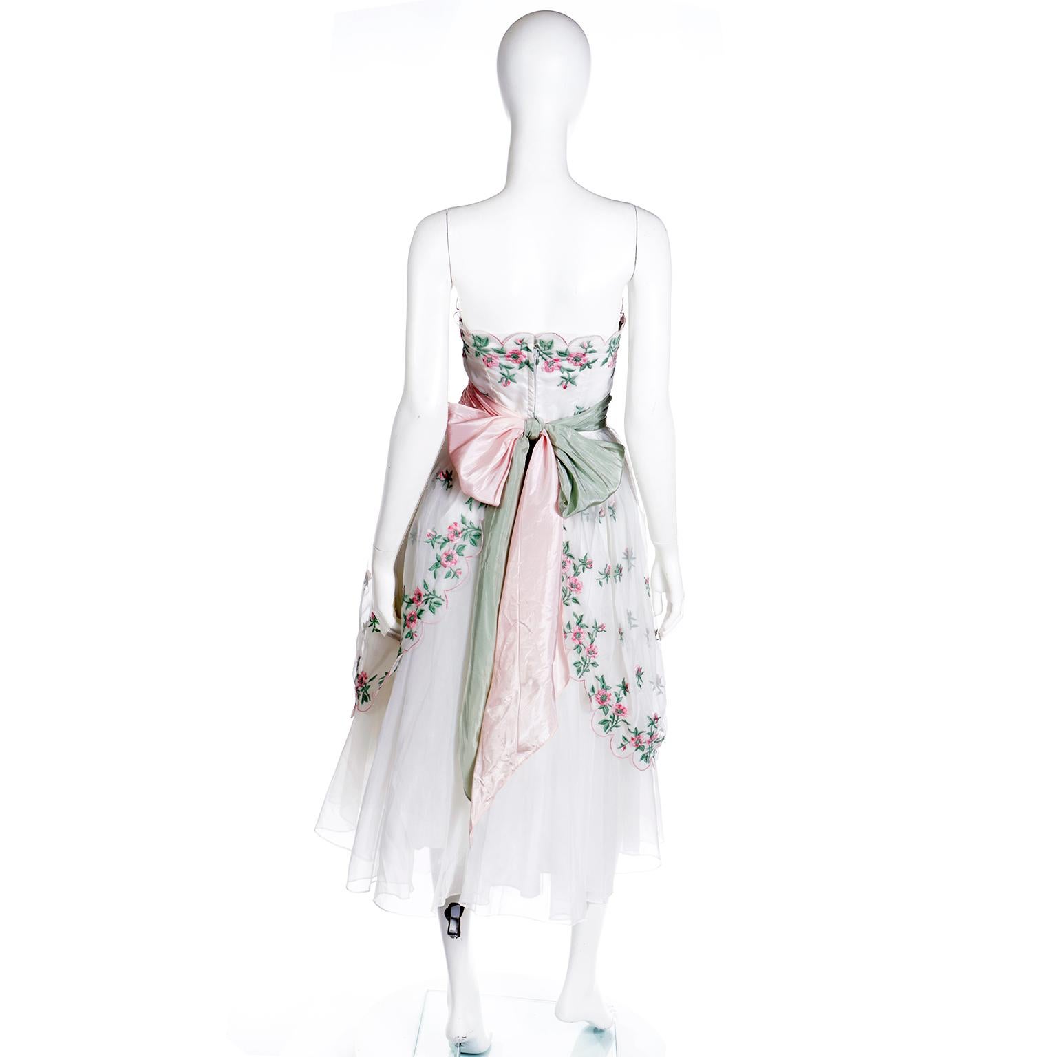 Emma Domb 1950's White Party Dress w Pink and Green Embroidered Flowers In Good Condition For Sale In Portland, OR