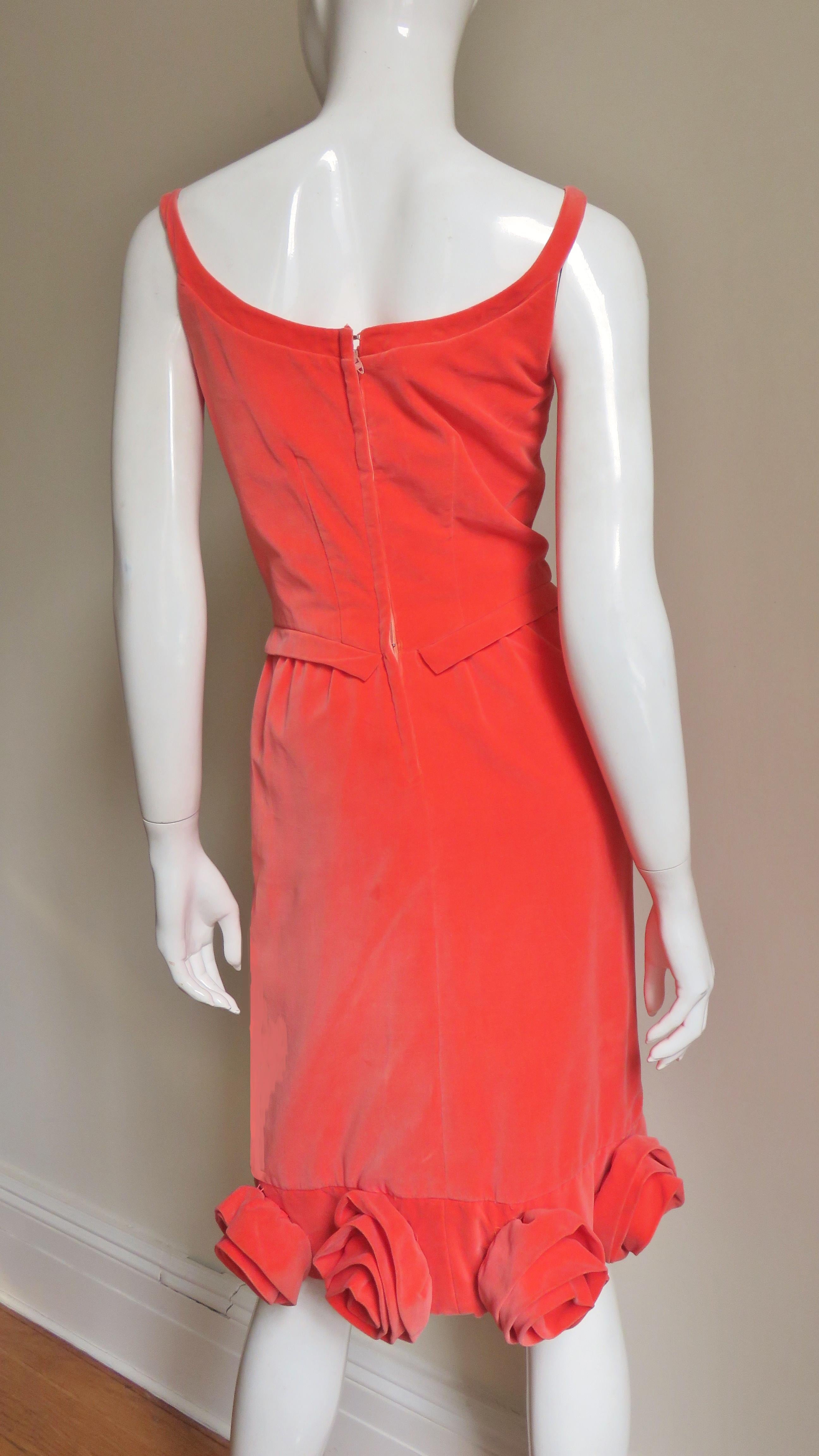 Emma Domb Dress with Rose Appliques 1960s For Sale 6