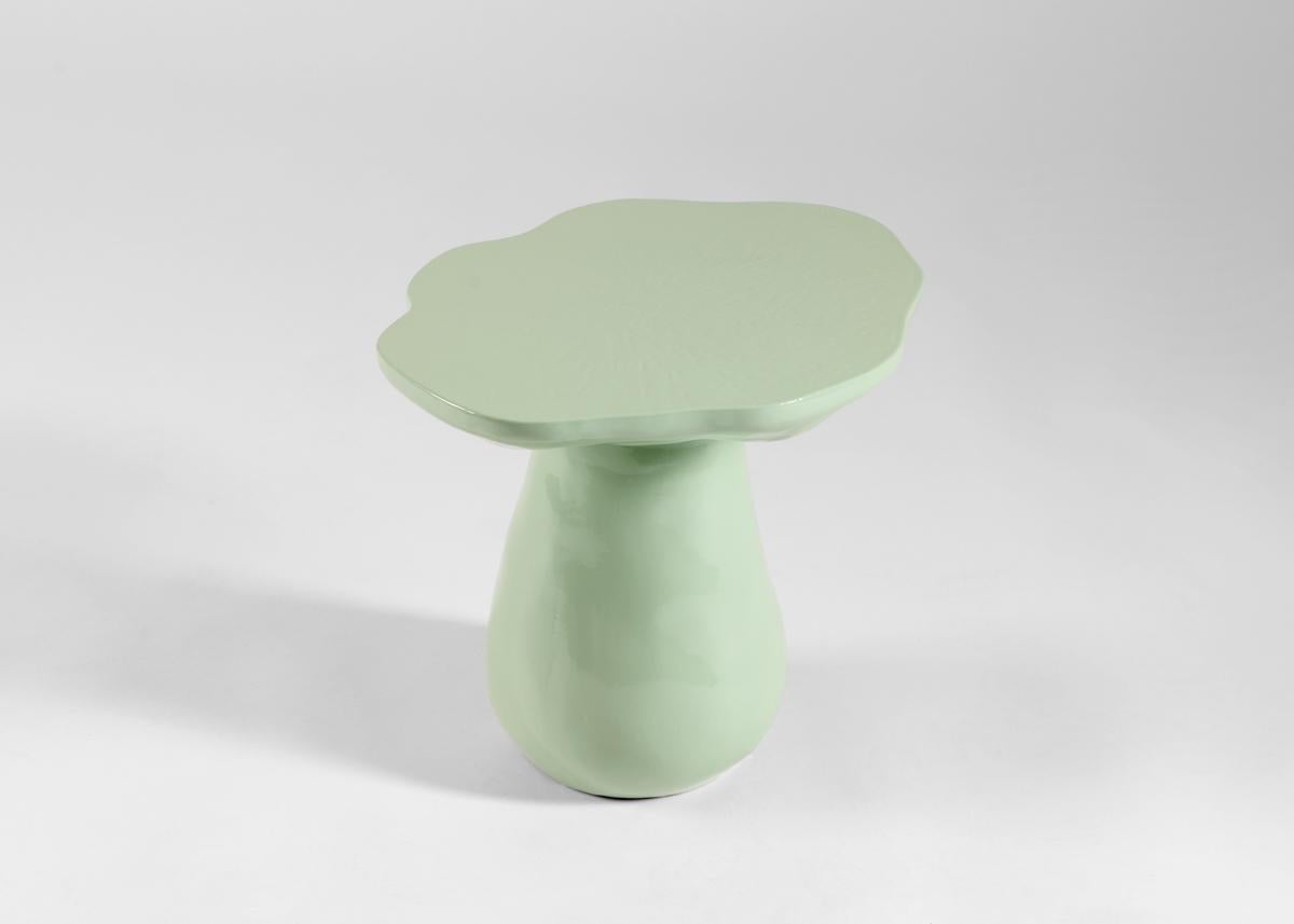 Emma Donnersberg, Glazed Ceramic Mushroom Side Table, France, 2022 In Excellent Condition For Sale In New York, NY