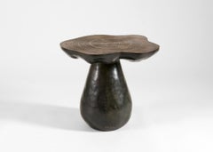 Emma Donnersberg, grande table d'appoint champignon en bronze recouverte d'une spirale, France, 2022