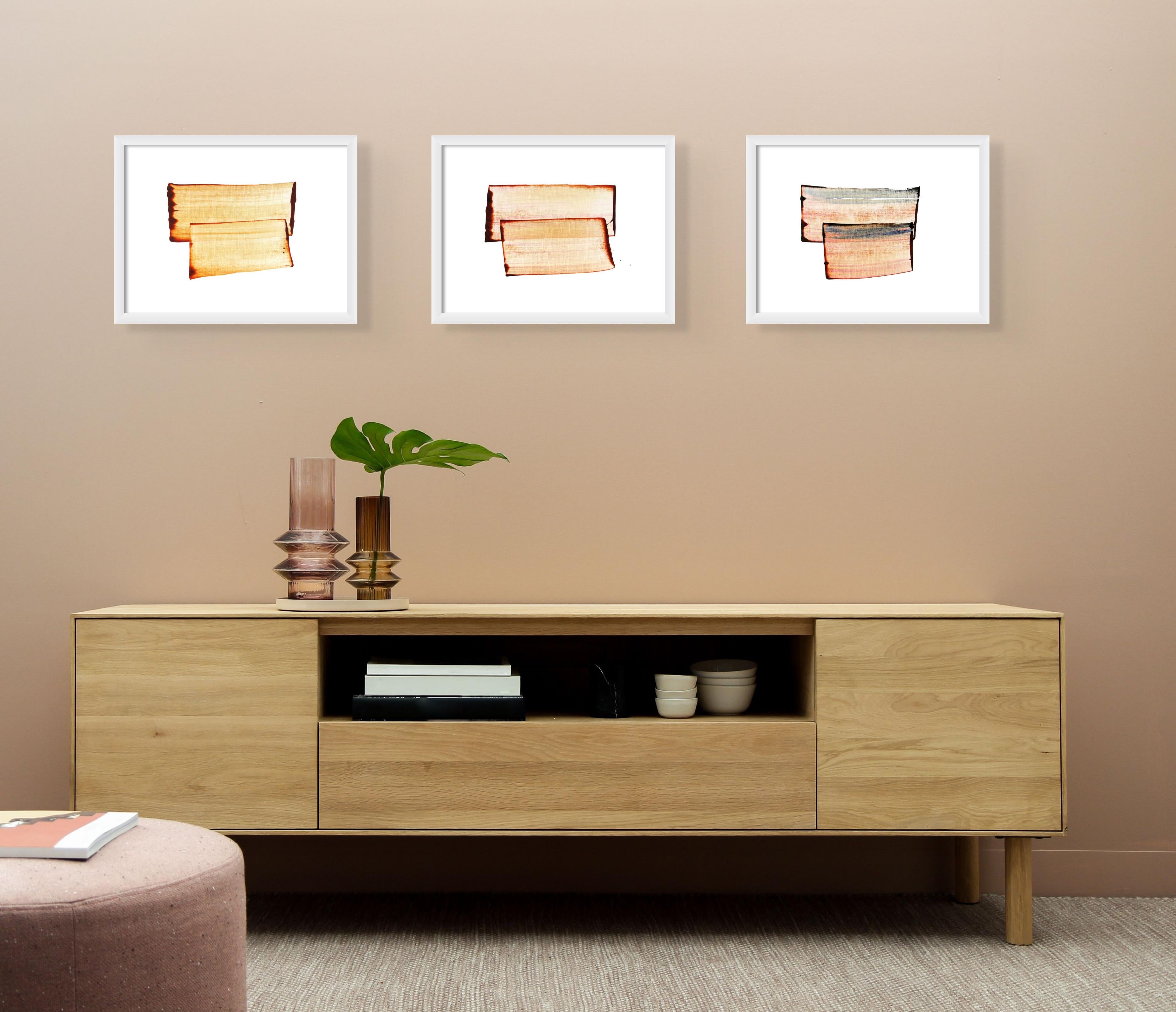 Soft Light S 03 (Pittura astratta) - Abstract Drawing Beige di Emma Godebska