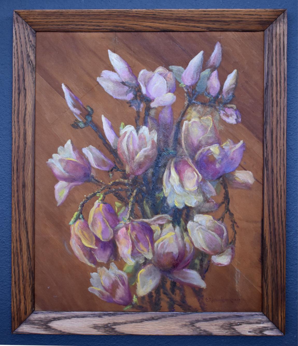 „MAGNOLIAS“ FLOWER BOUQUET STILL LIFE LAVENDAR – Painting von Emma Richardson Cherry