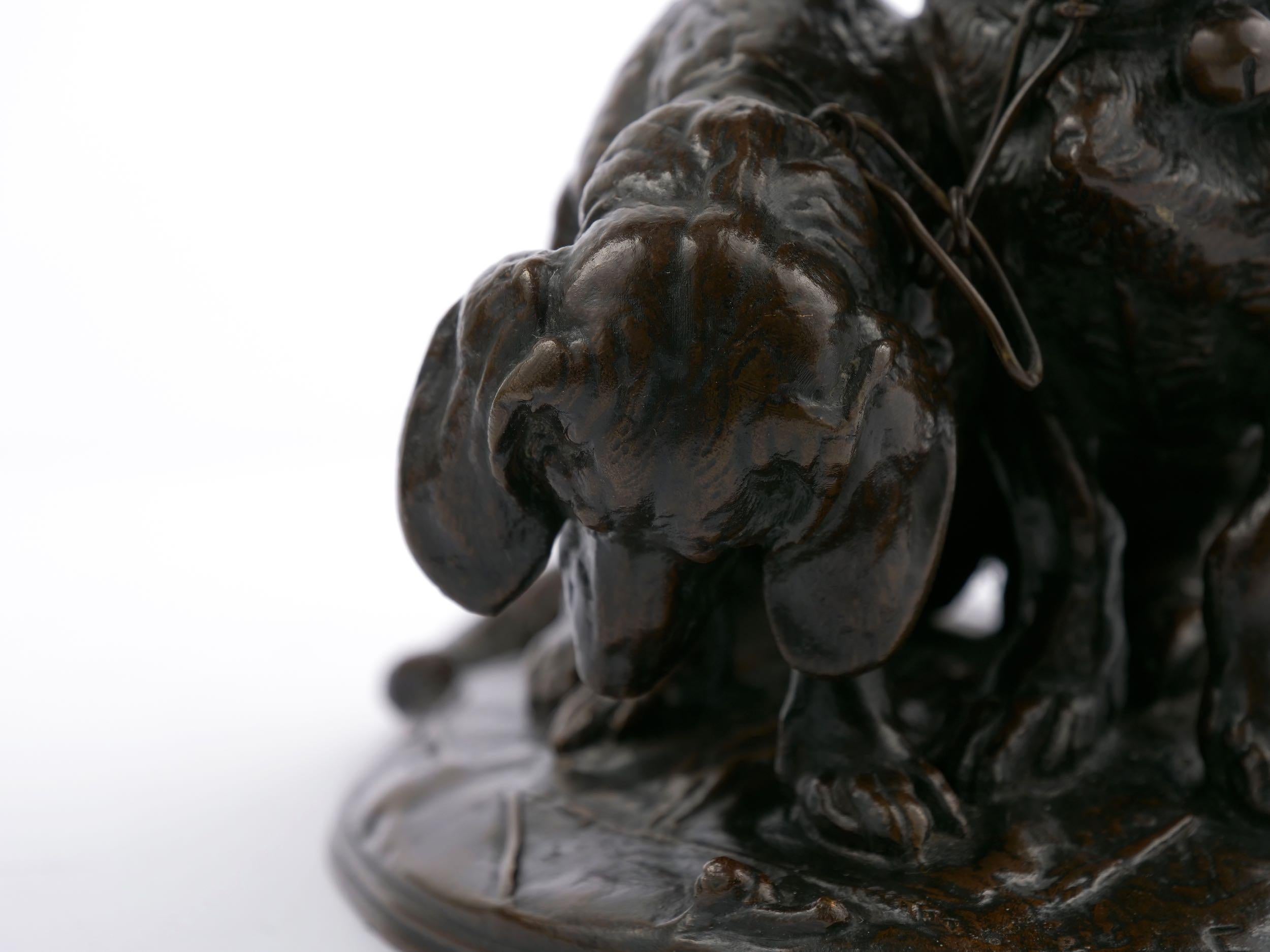 Emmanuel Fremiet French Antique Bronze Sculpture of Two Basset Hound Dogs 10