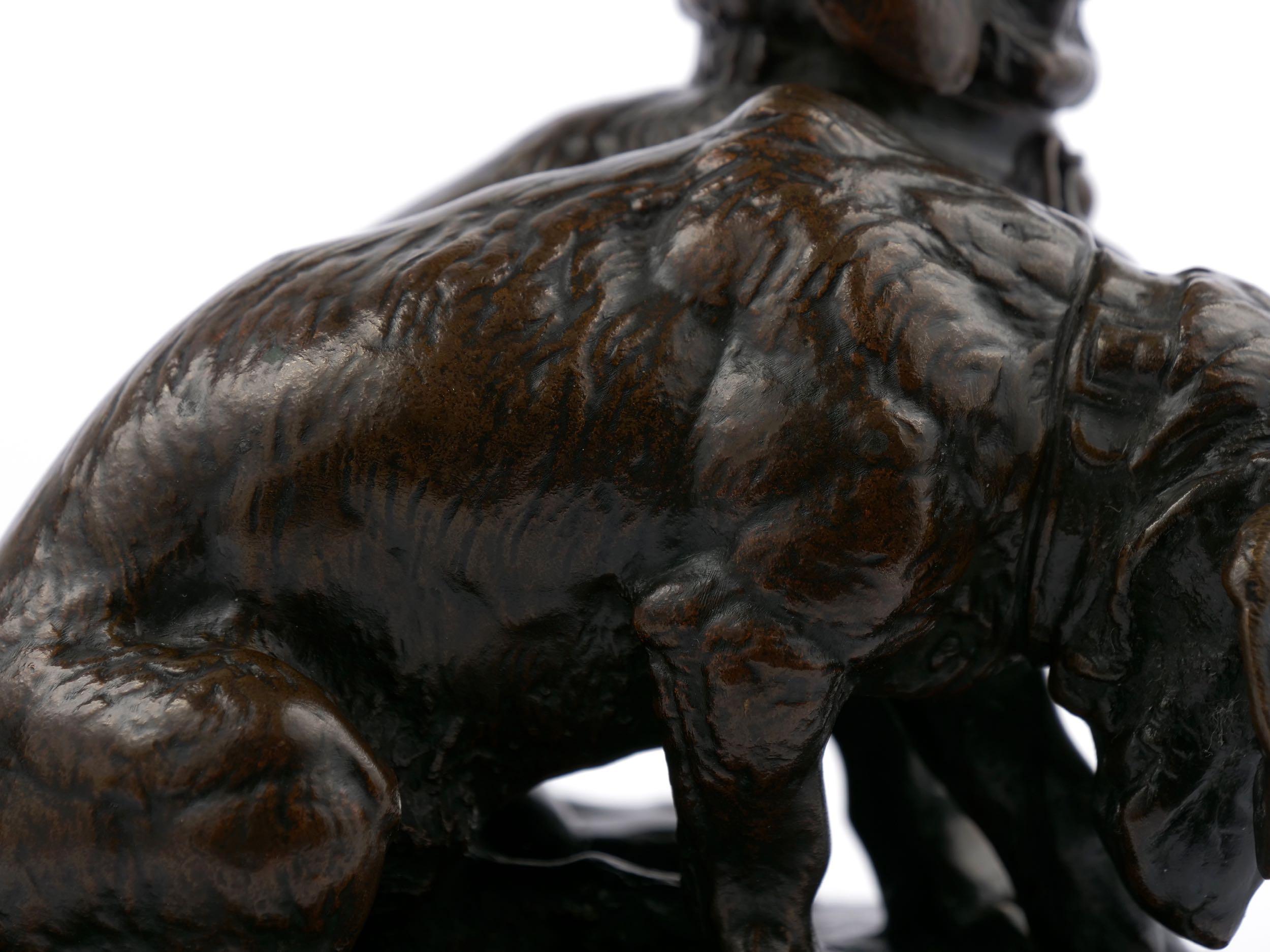 Emmanuel Fremiet French Antique Bronze Sculpture of Two Basset Hound Dogs 3