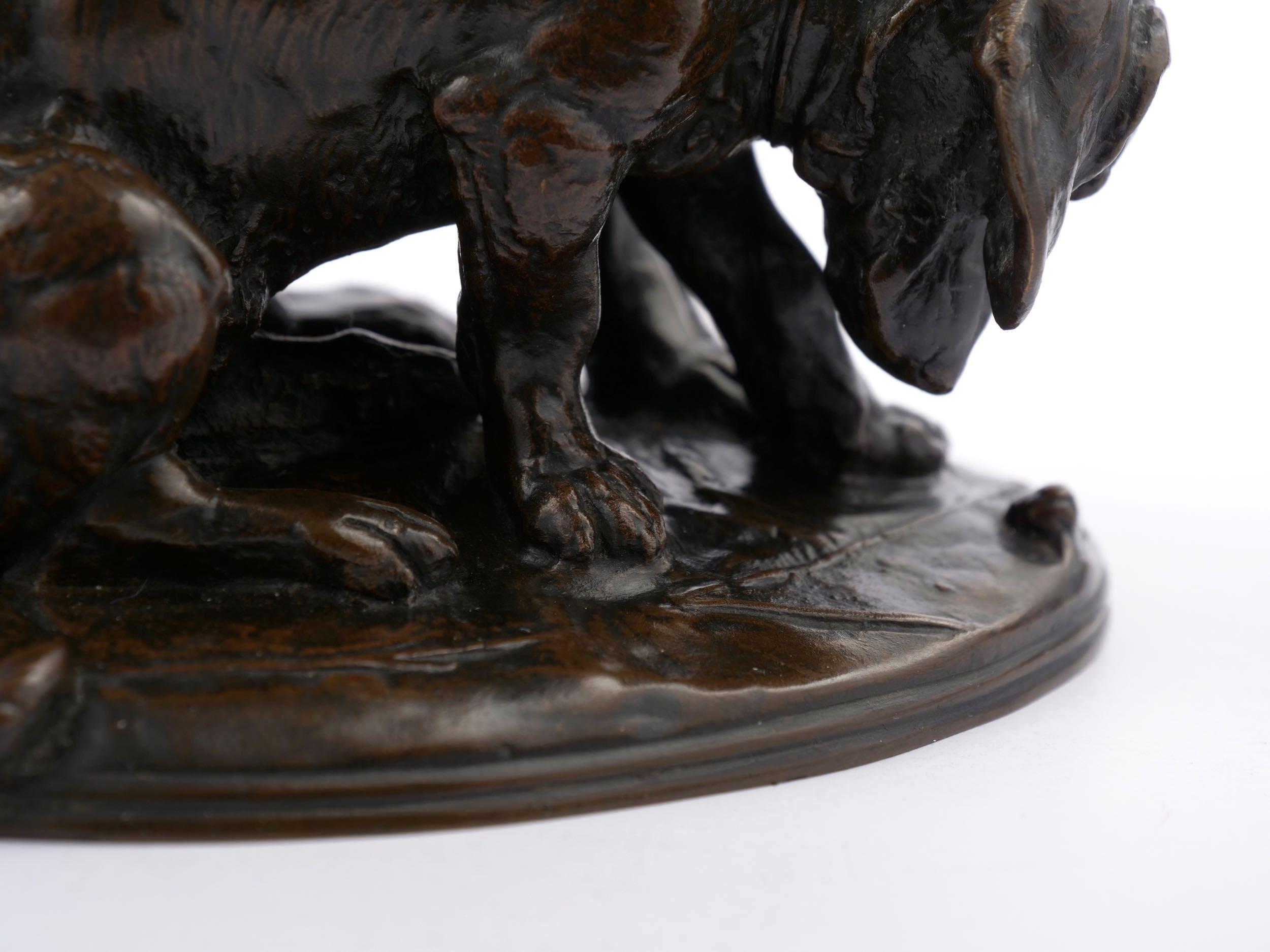 Emmanuel Fremiet French Antique Bronze Sculpture of Two Basset Hound Dogs 4