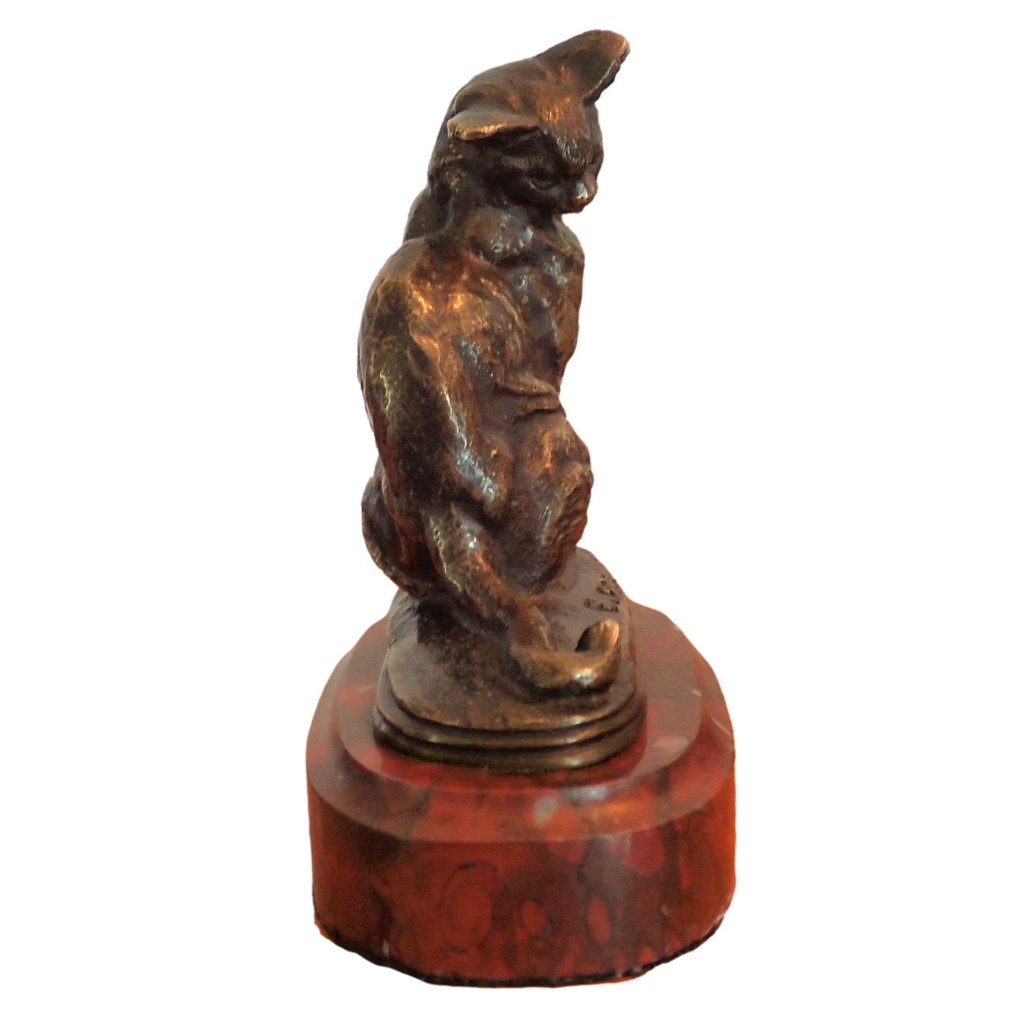 Grazioso gatto seduto in bronzo - Sculpture Realismo di Emmanuel Fremiet