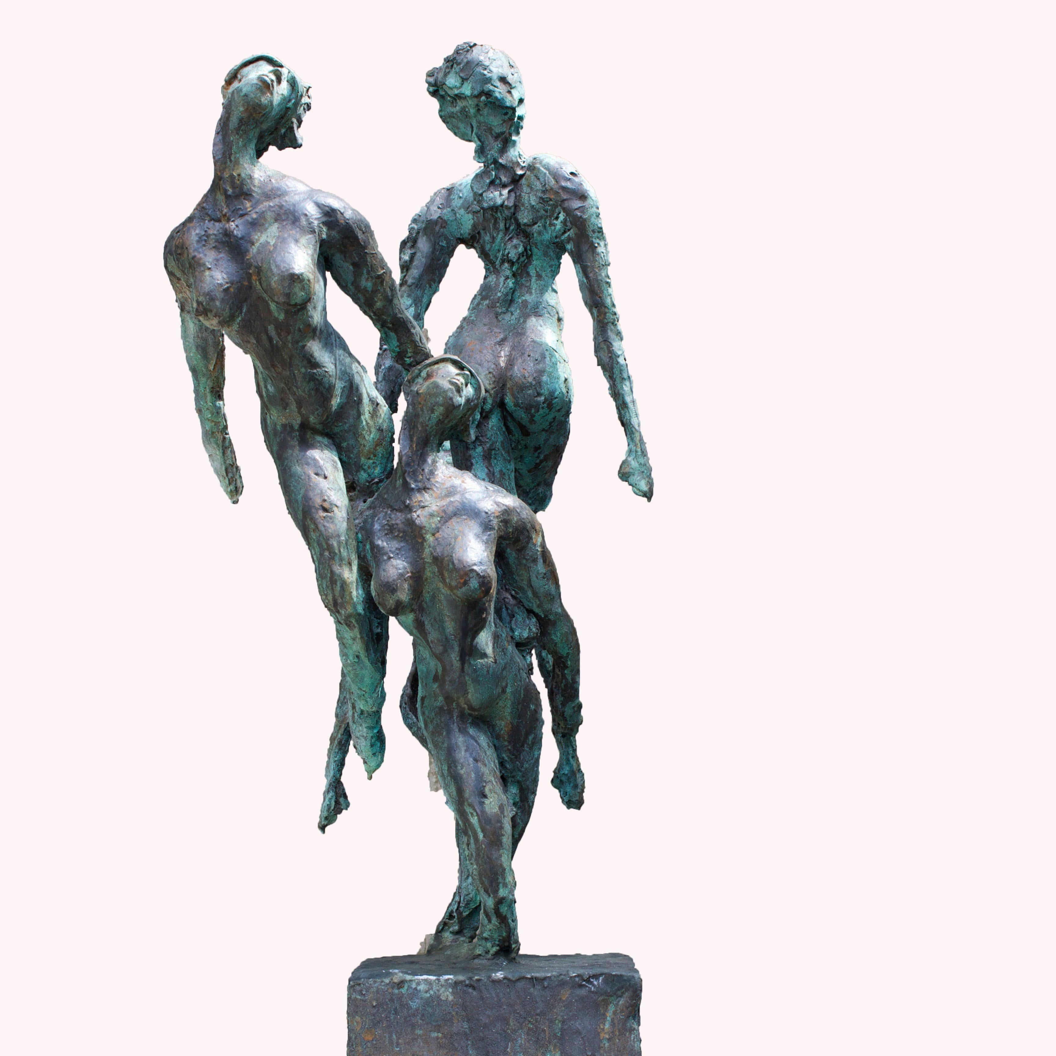 Nymphen von Emmanuel Okoro Skulptur von nackten weiblichen Nymphen, schwarz / grün patiniert im Angebot 1