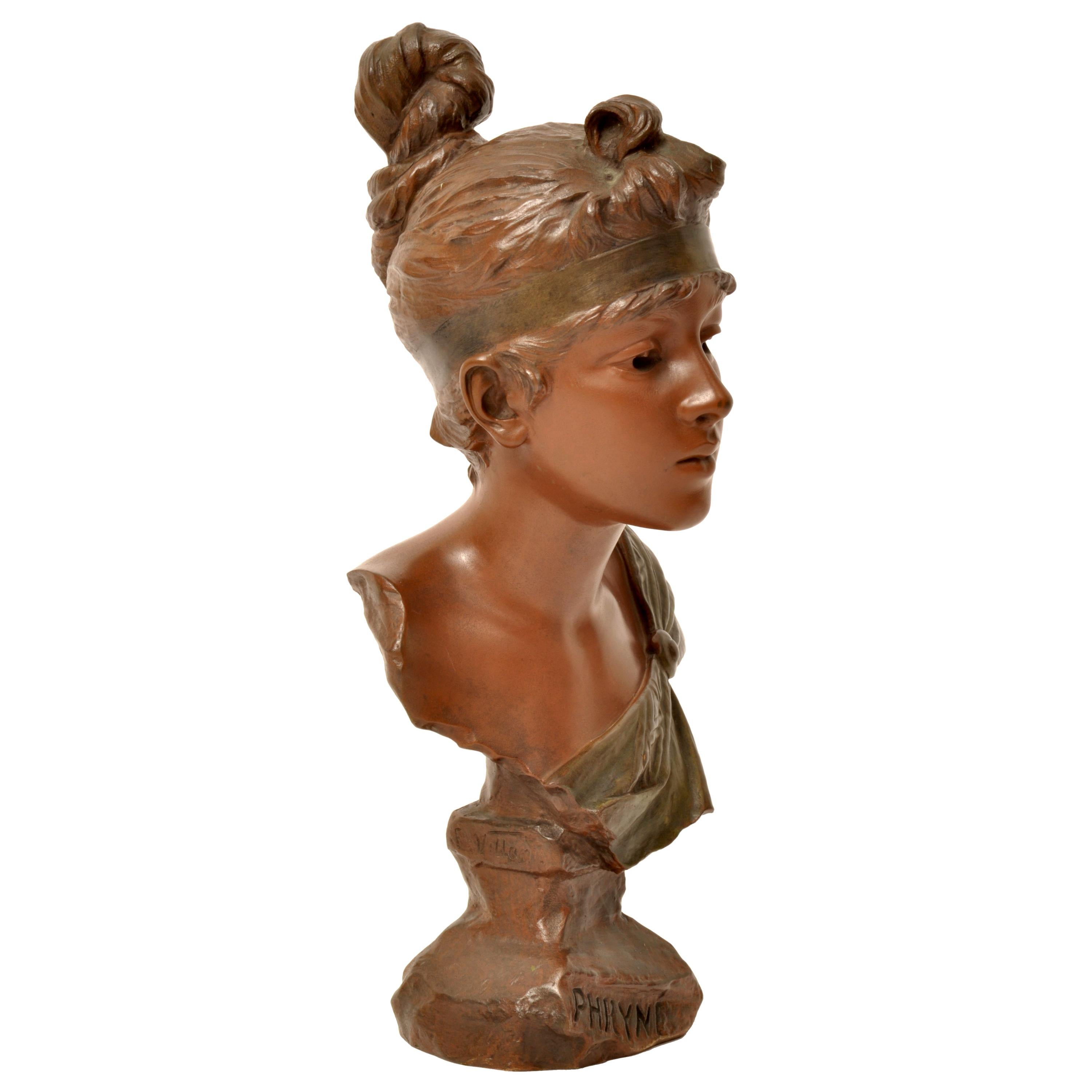 Antike französische Jugendstil-Bronzebüste „Frauenbüste „Phryne“ Emanuel Villanis 1900 im Angebot 2