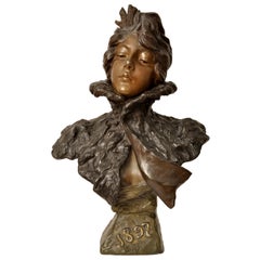 Antike französische Bronzeskulptur einer weiblichen Büste im Art nouveau-Stil „1897“, Emanuel Villanis