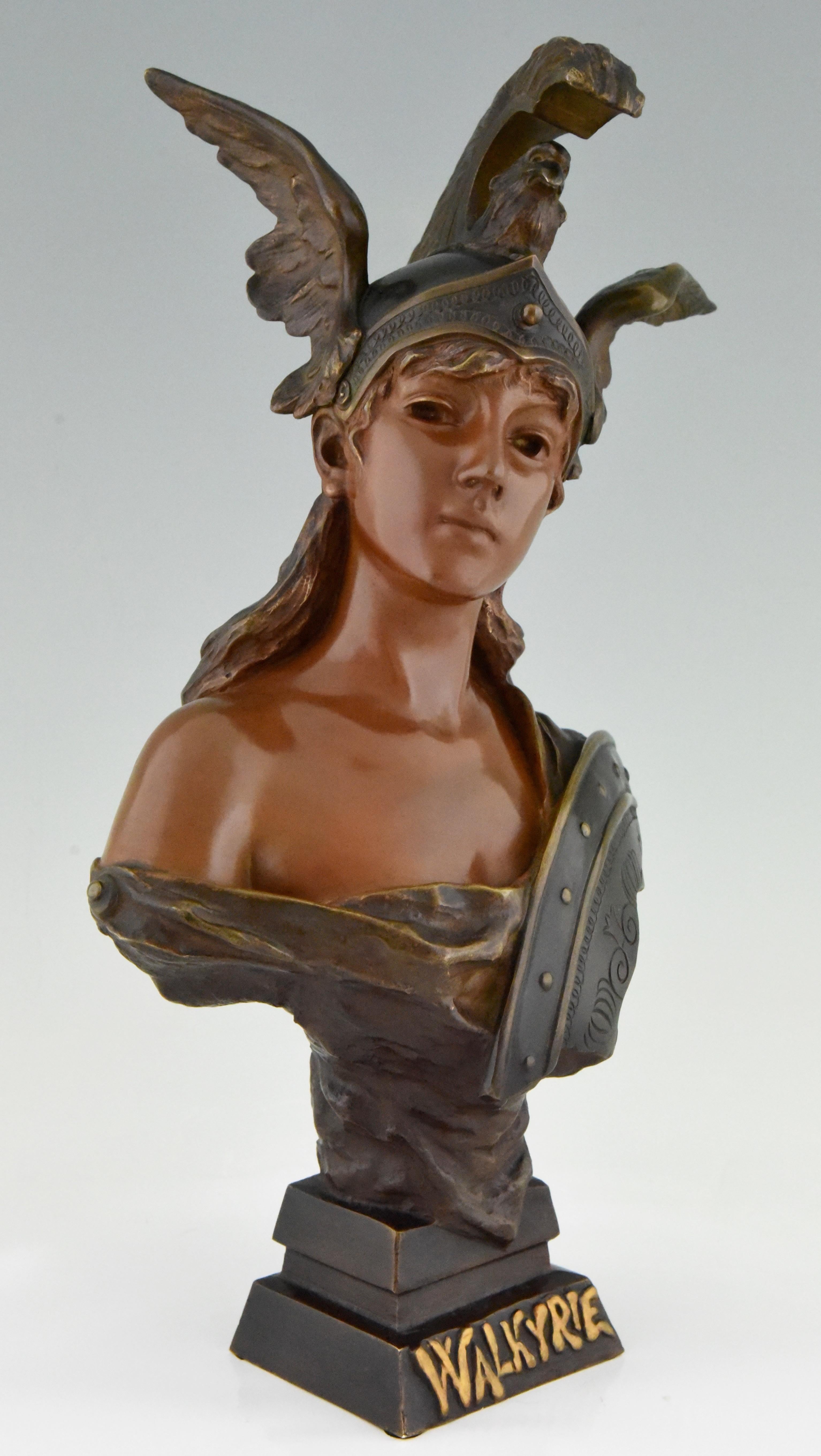 French Emmanuel Villanis Walkyrie Art Nouveau Bronze Bust of a Woman with Helmet, 1900