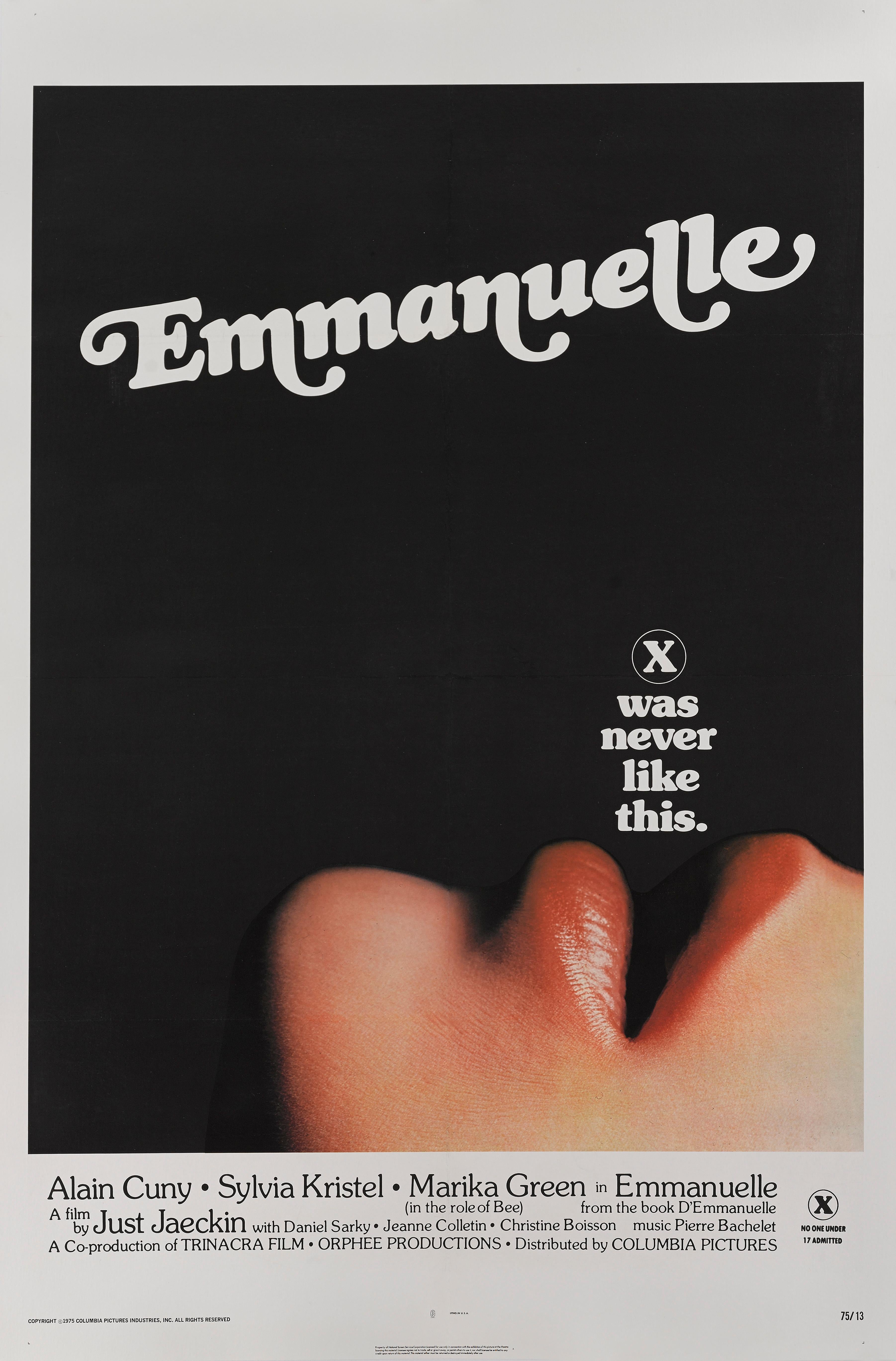 Cartel original estadounidense de la película Emmanuelle 1974, clasificada X.
Esta película está protagonizada por Sylvia Kristel, Marika Green, Daniel Sarky y Alain Cuny, y dirigida por Just Jaeckin.
La obra de arte de este cartel es de Steve