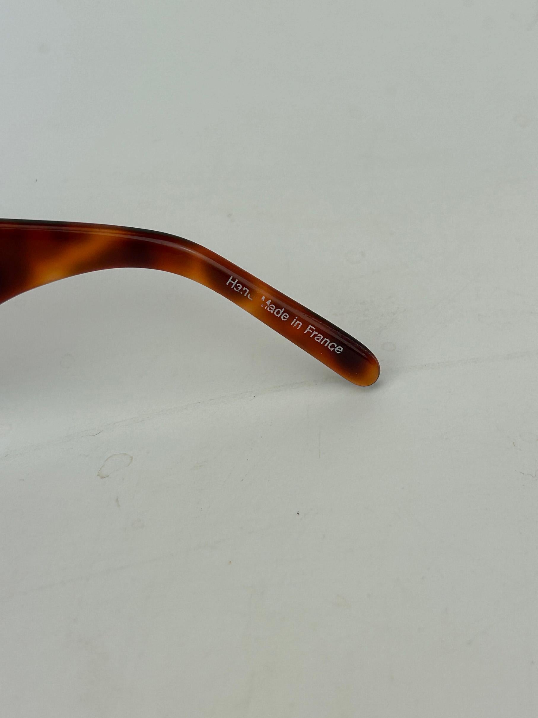 Lunettes de soleil vintage en écaille avec strass Emmanuelle Kahn c1980s en vente 6
