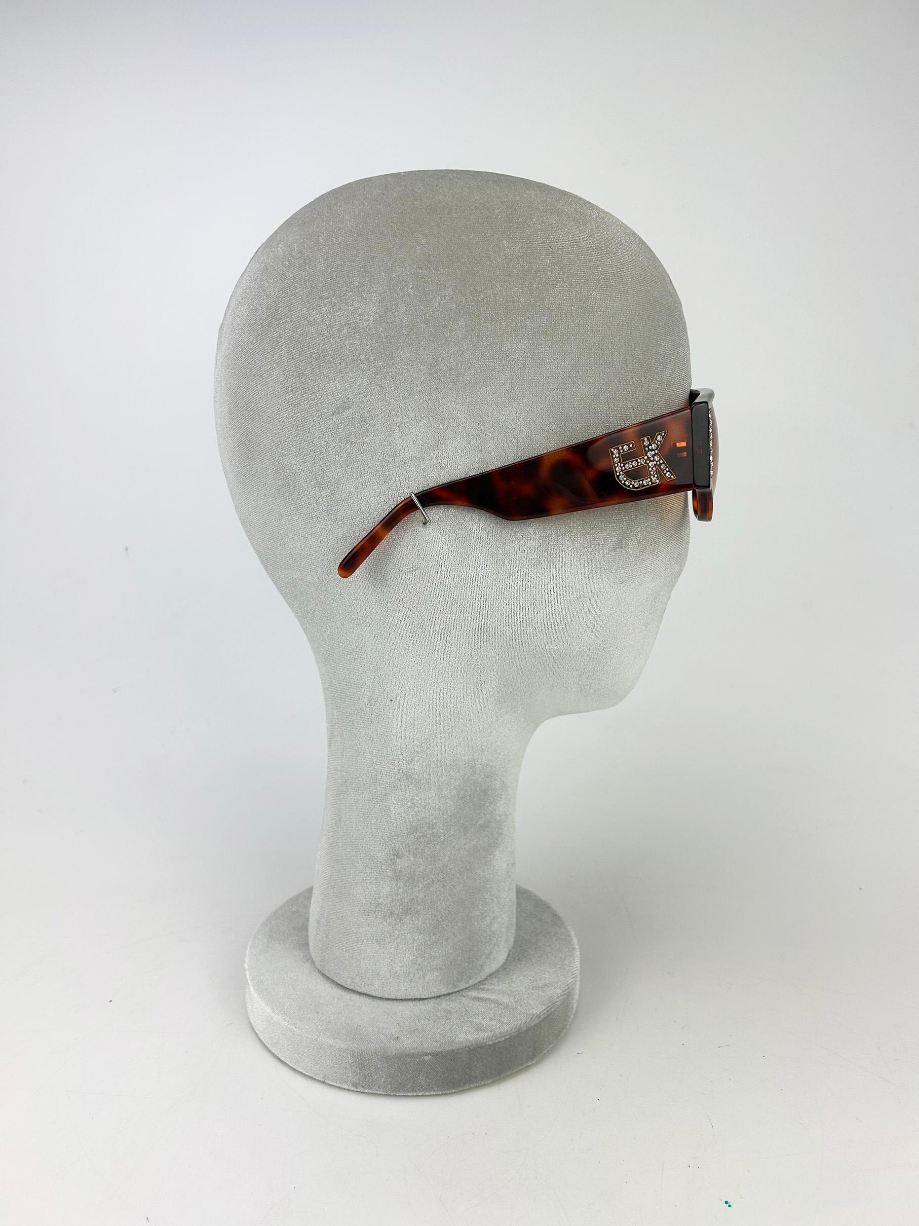 Lunettes de soleil vintage en écaille avec strass Emmanuelle Kahn c1980s Pour femmes en vente