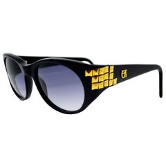 Emmanuelle Khanh 1980er Jahre Vintage Schwarze Sonnenbrille mit Gold 3d Quadratische