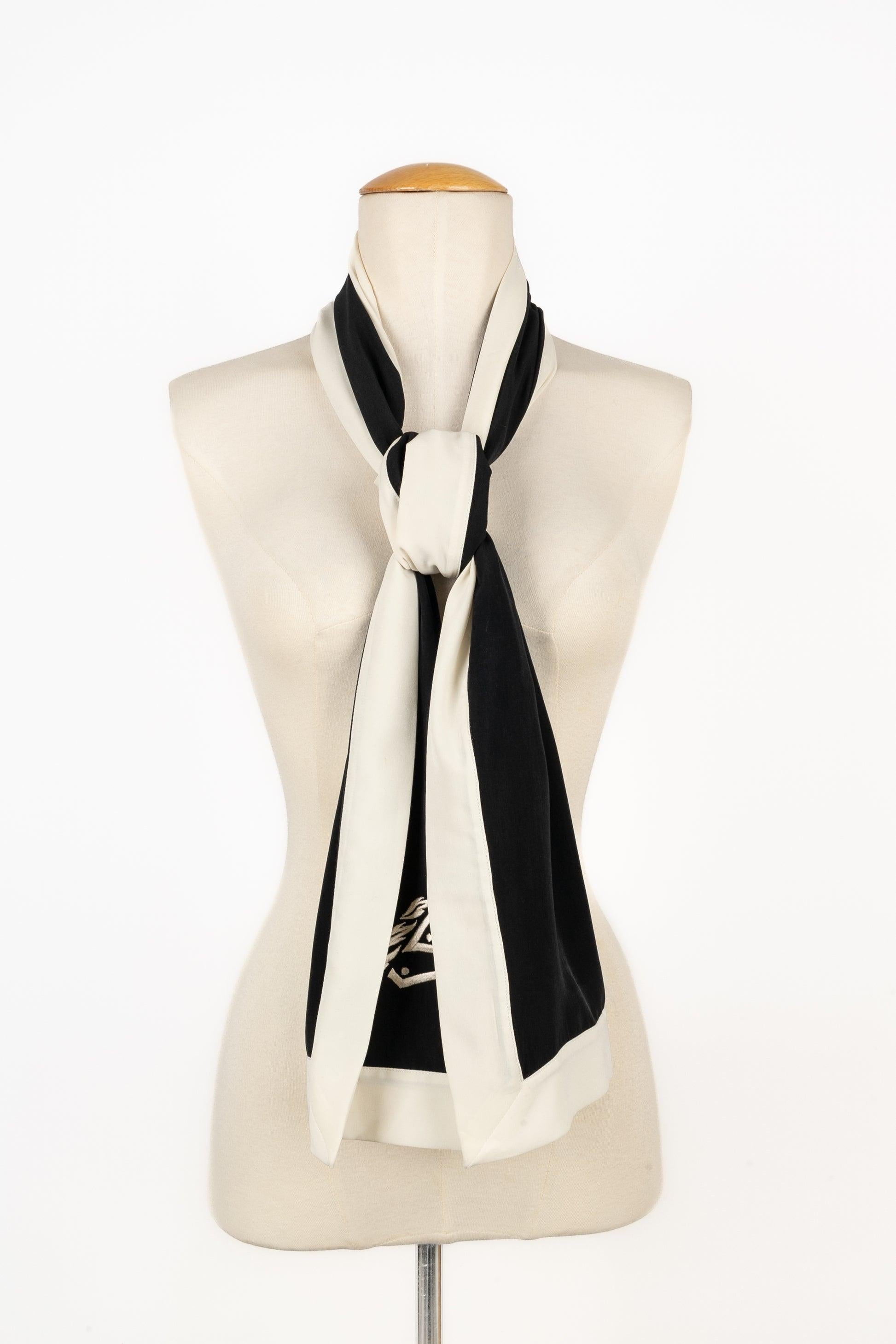 Women's Emmanuelle Khanh Large Black and White Silk Scarf For Sale