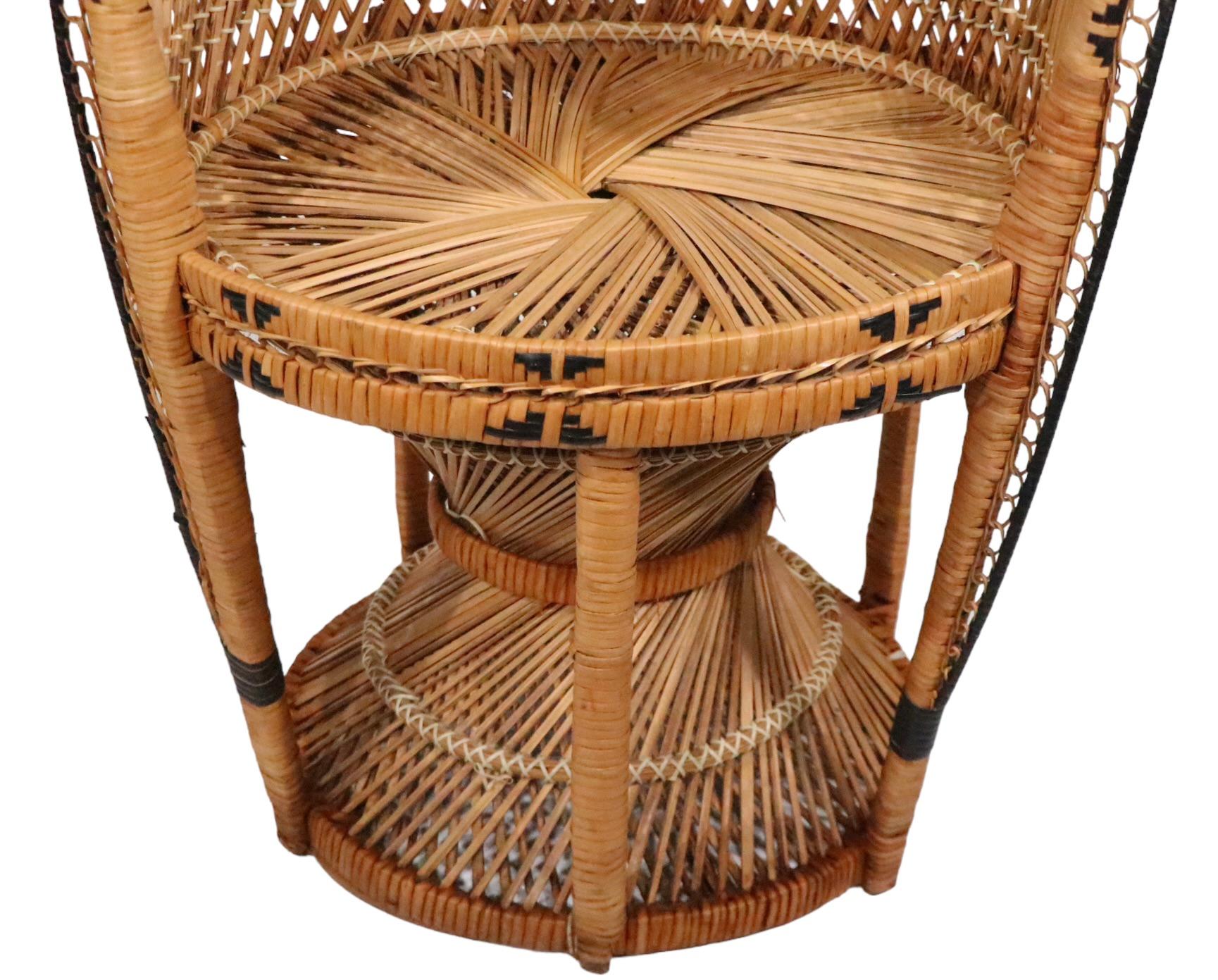 Emmanuelle  Peacock Bamboo Wicker Fan Chair c. 1960/1970's For Sale 2