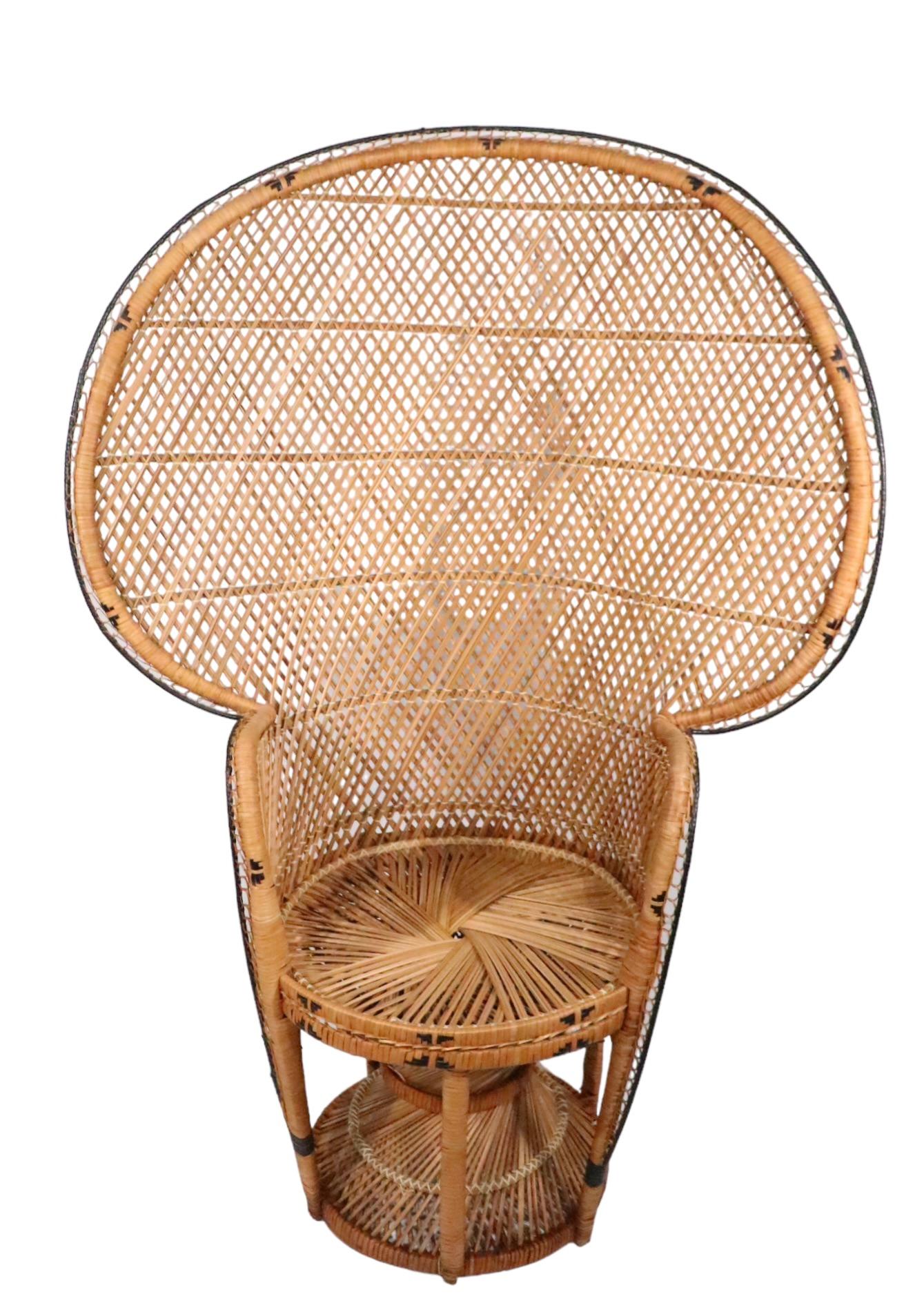 Emmanuelle  Peacock Bamboo Wicker Fan Chair c. 1960/1970's For Sale 5
