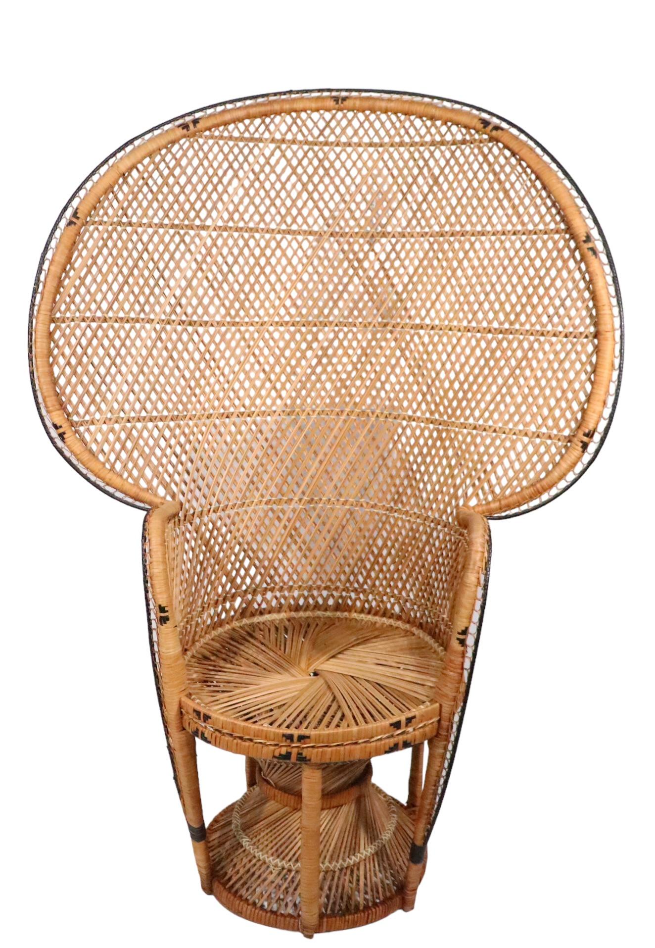 Emmanuelle  Peacock Bamboo Wicker Fan Chair c. 1960/1970's For Sale 7