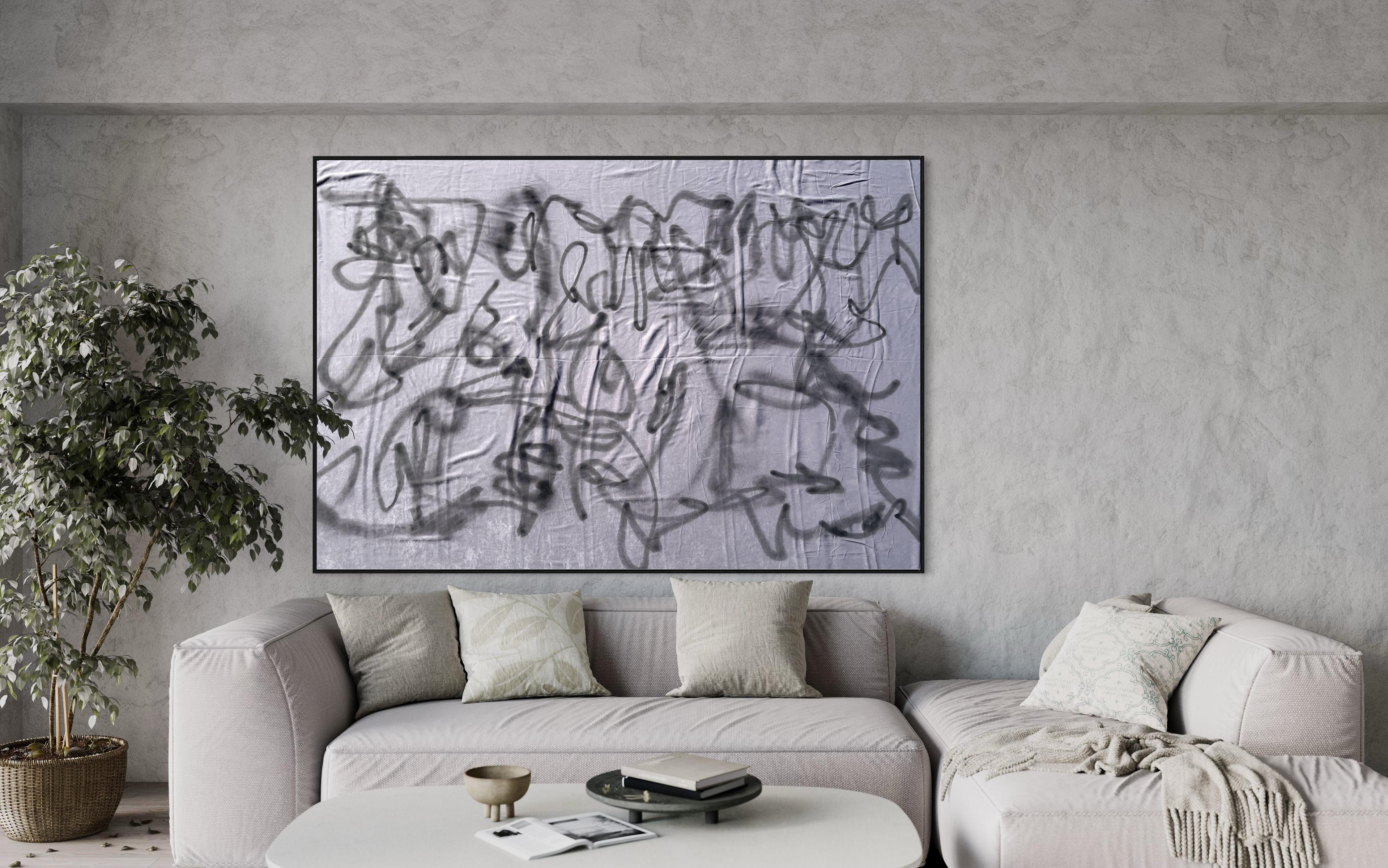 Abstrakter Expressionismus „PS06“, schottisches Kunstwerk, grauer Seidenstoffsockel Palo santo im Angebot 1