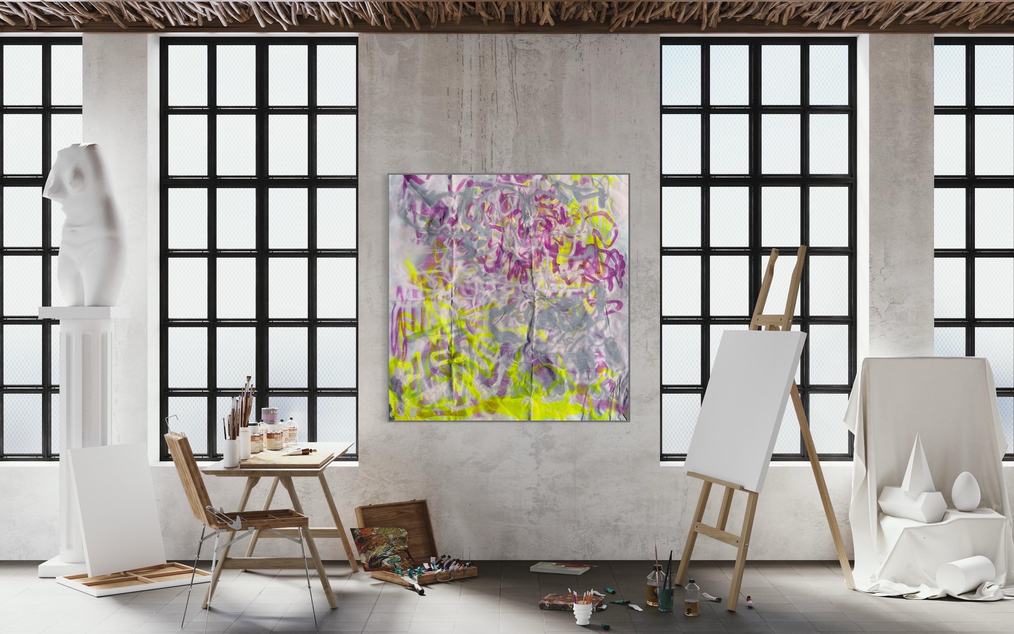 ELETTRICO espressionismo astratto colorato viola giallo neon pittura chic - Abstract Painting Beige di EMMI IIDA