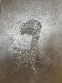 Pintura abstracta texturizada en plata "Formando", elegante, minimalista