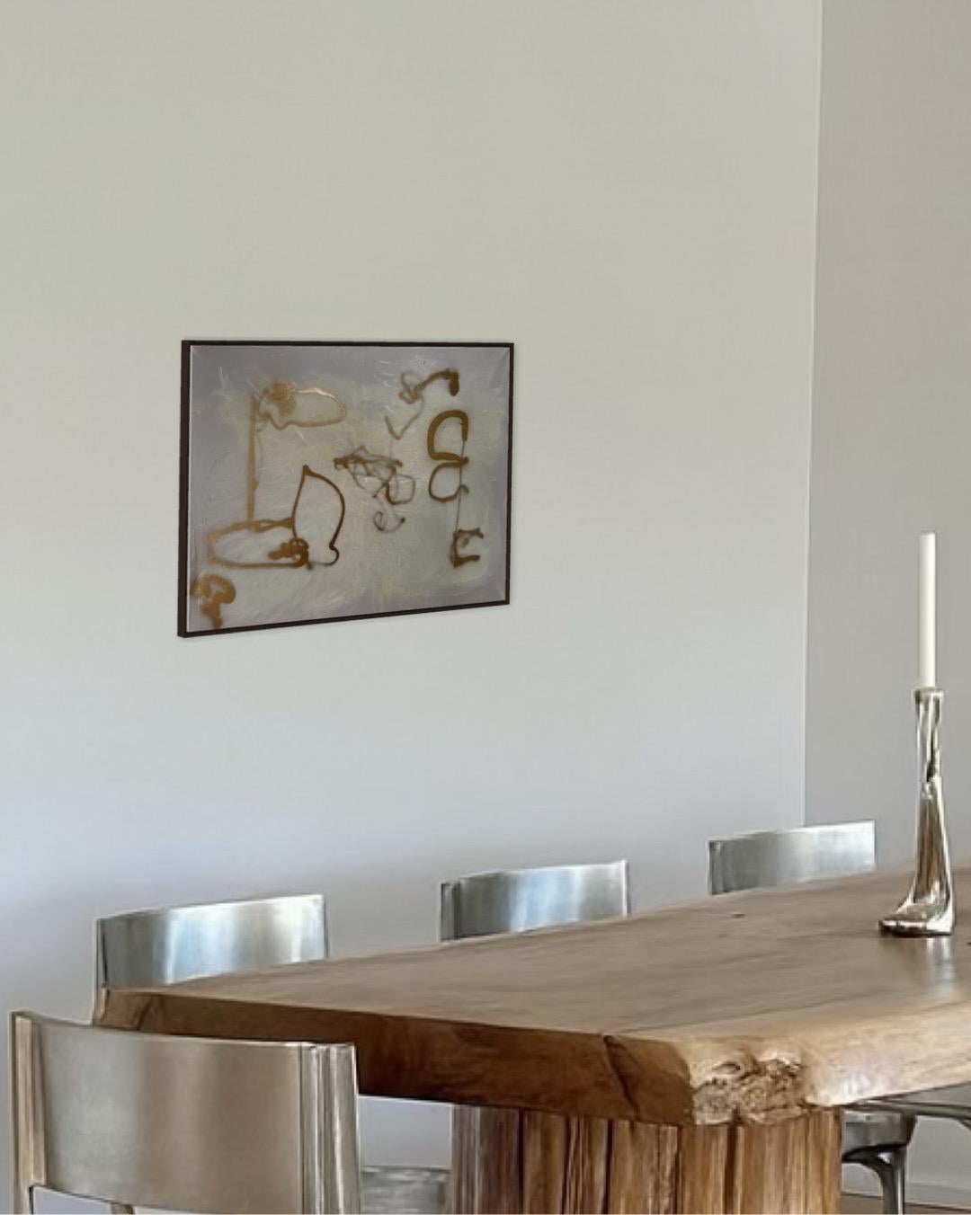 Whispers in Gold, Minimal Gold Beige Abstrakt Modern Expressionist Malerei – Painting von EMMI IIDA