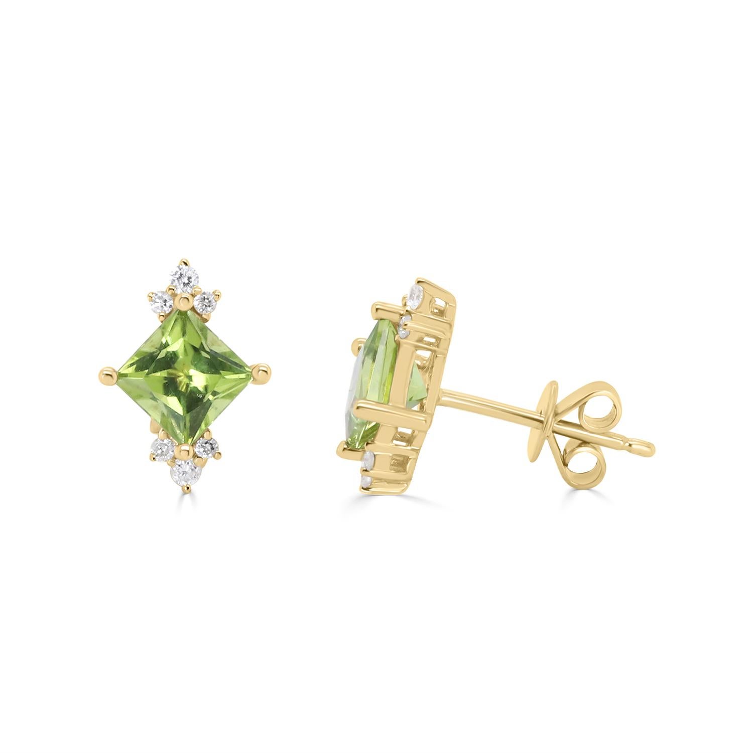 Square Cut Emmie 10K Yellow Gold Square-cut Peridot Earrings For Sale