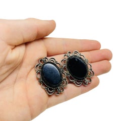 EMMONS signed vintage silver tone with black resin designer clip on earrings