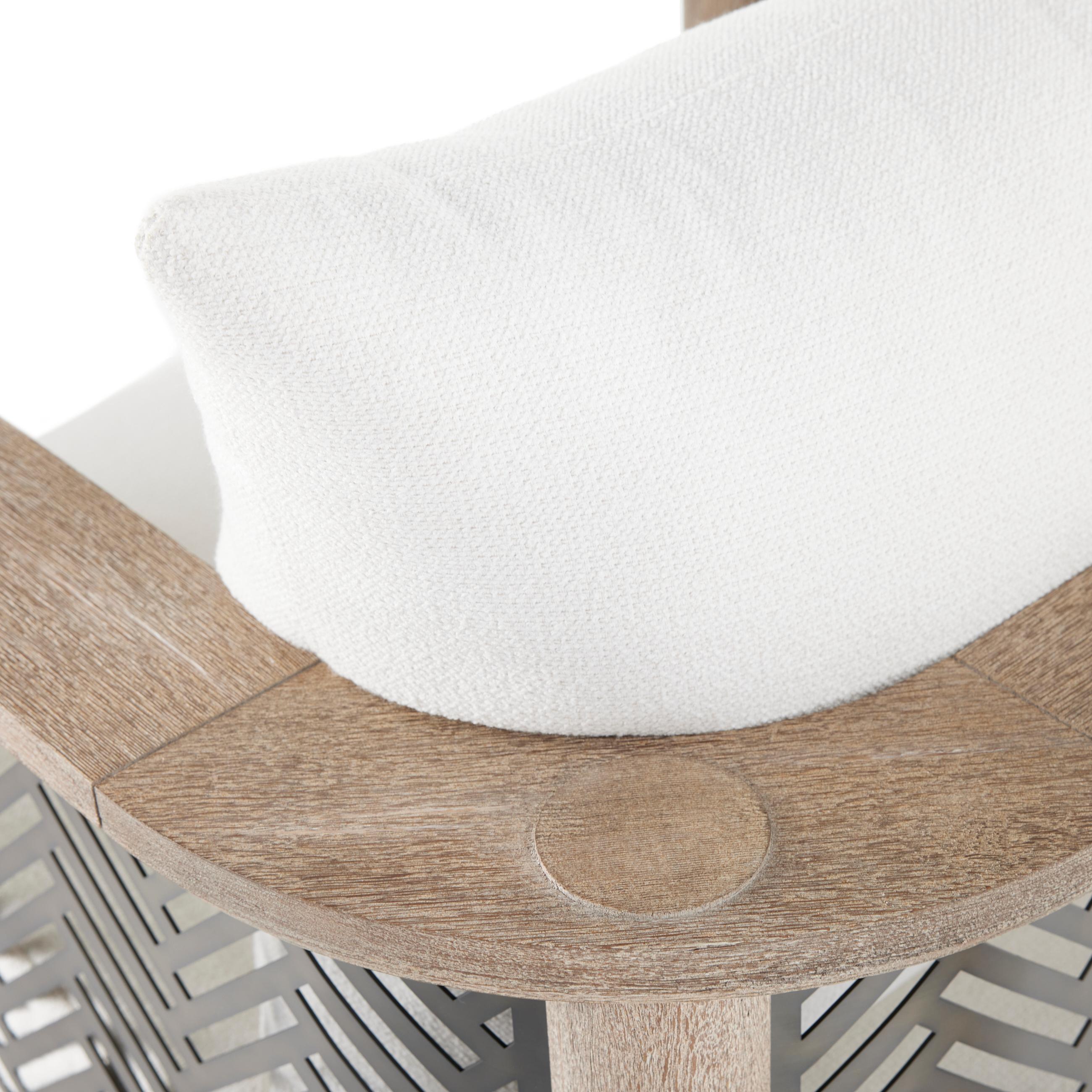 Chaise d'extérieur Emoto FRS11 - Pearl Outdoor Performance Bouclé teck teinté saule en vente 1