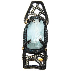 Emperor Style Ring Natural Aquamarine with Diamonds in 18 Karat Gold and Silver
