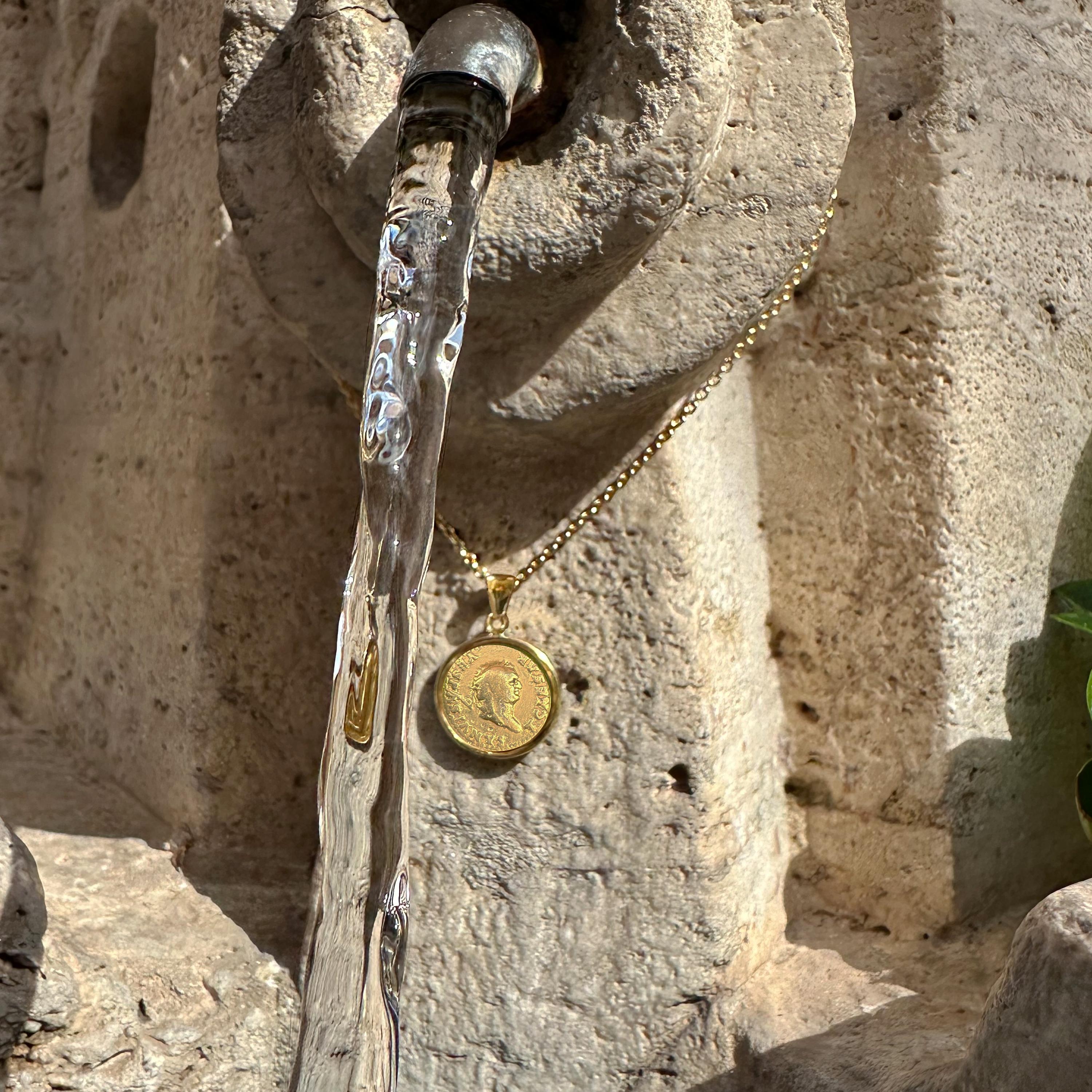 EMPEROR TITUS 1. Jahrhundert. AD Echte antike römische Münze 18 Kt Gold-Anhänger 2
