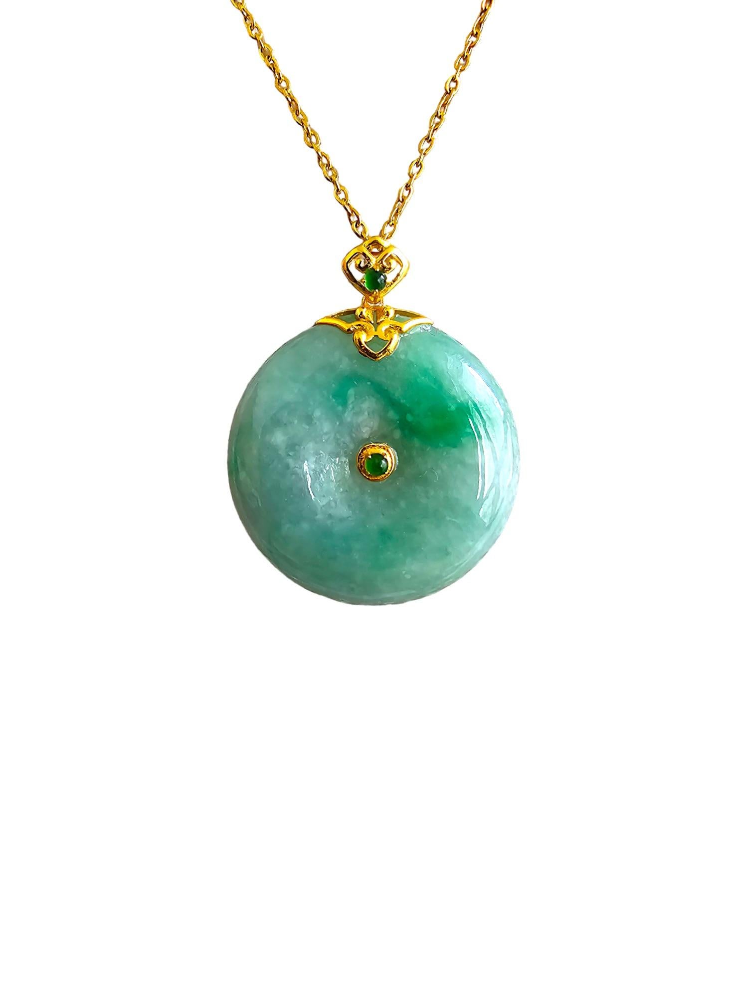 Cabochon Emperors Round Burmese Green A-Jadeite 24mm Donut Pendant (with 18K Yellow Gold) For Sale