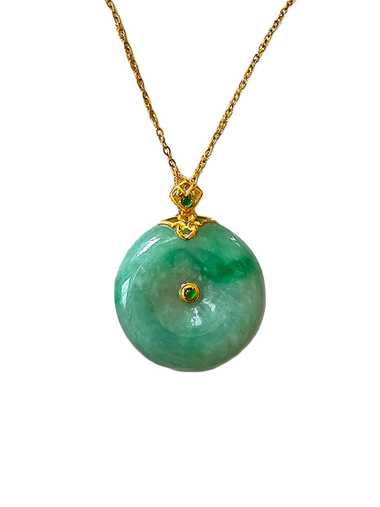 Emperors Round Burmese Green A-Jadeite 24mm Donut Pendant (with 18K Yellow Gold) For Sale 2