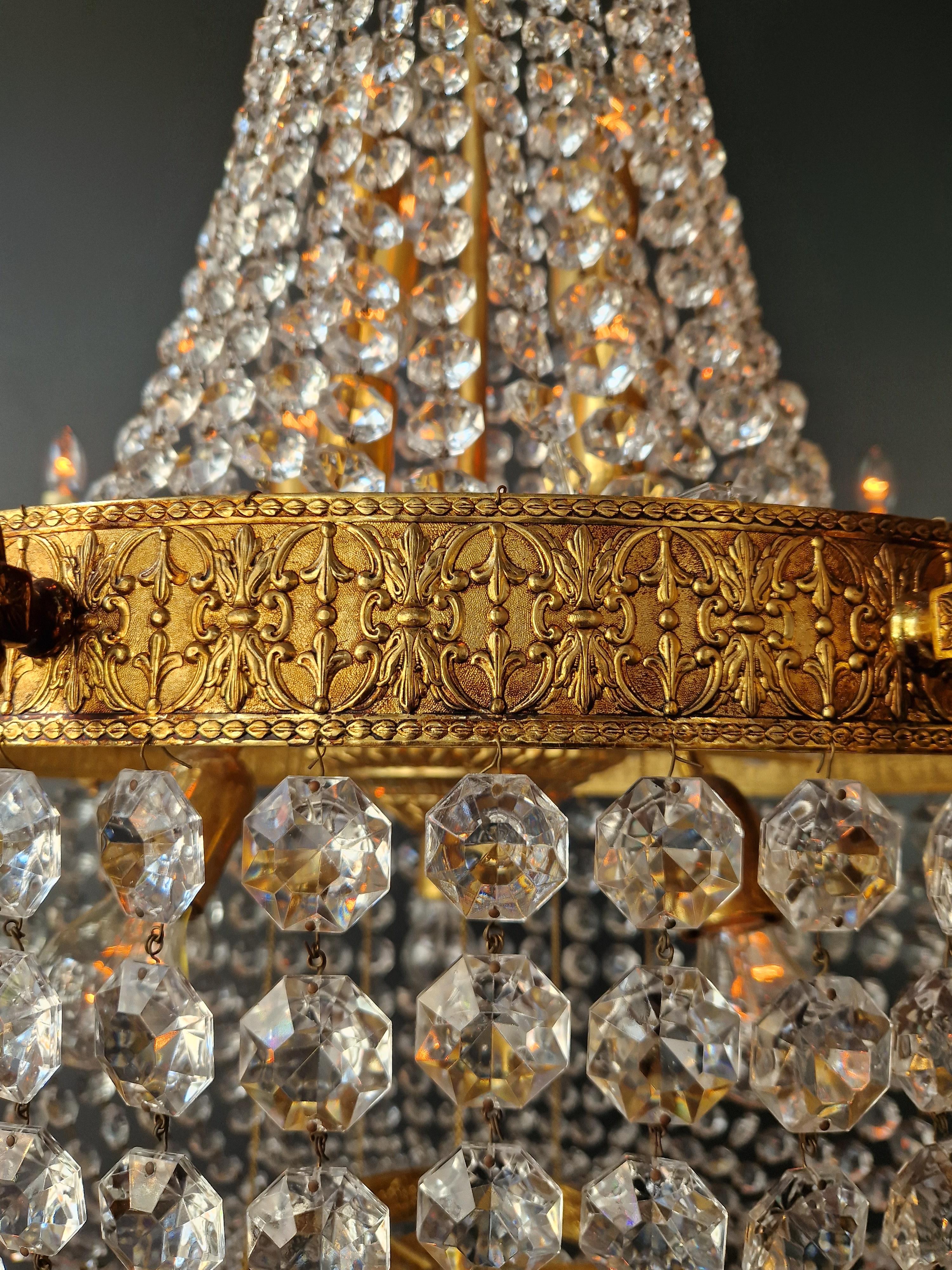 Lampadario in ottone impero con lustro di cristallo per soffitti antichi classici in vendita 2