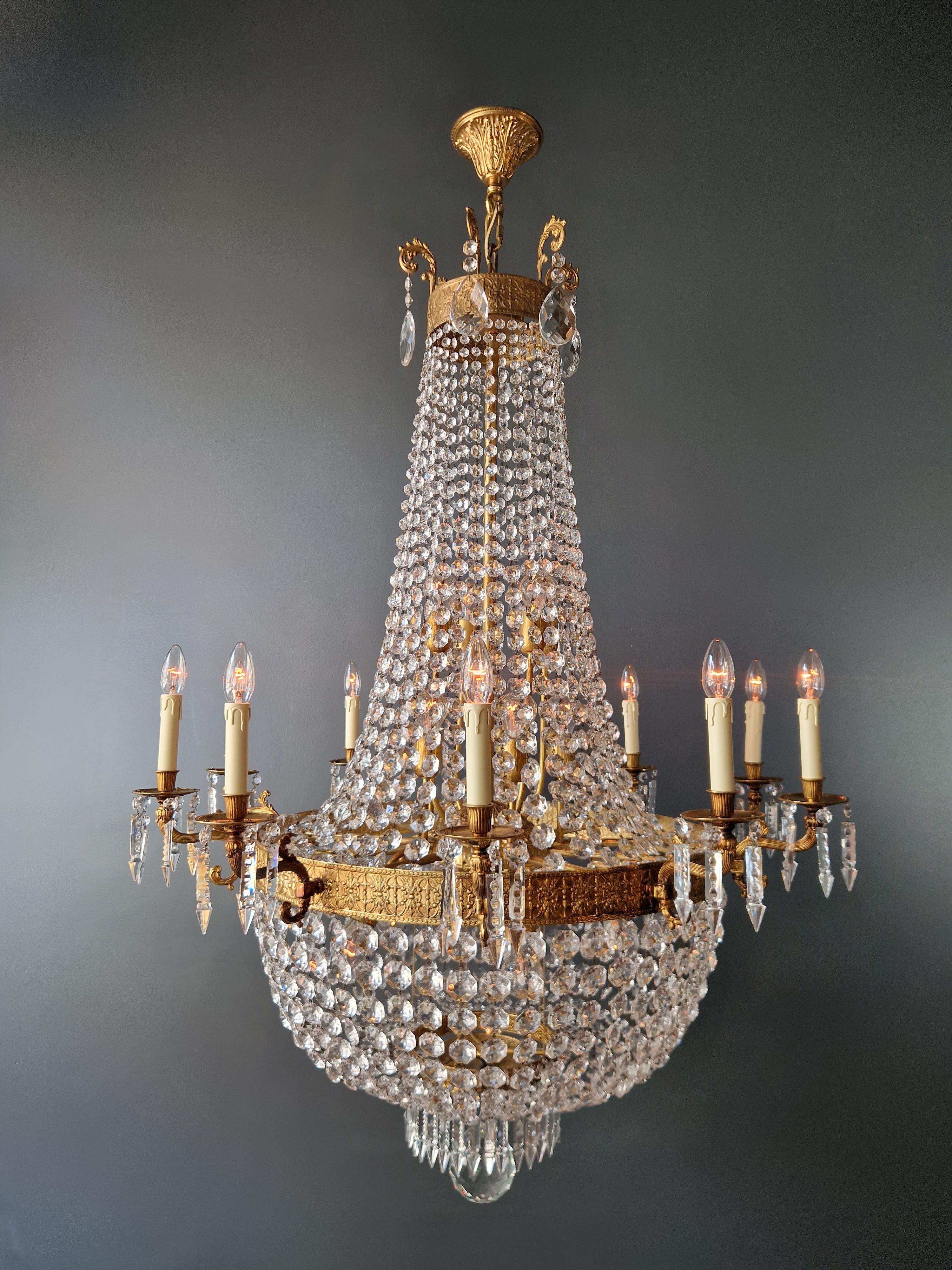 Lampadario in ottone impero con lustro di cristallo per soffitti antichi classici in vendita 3