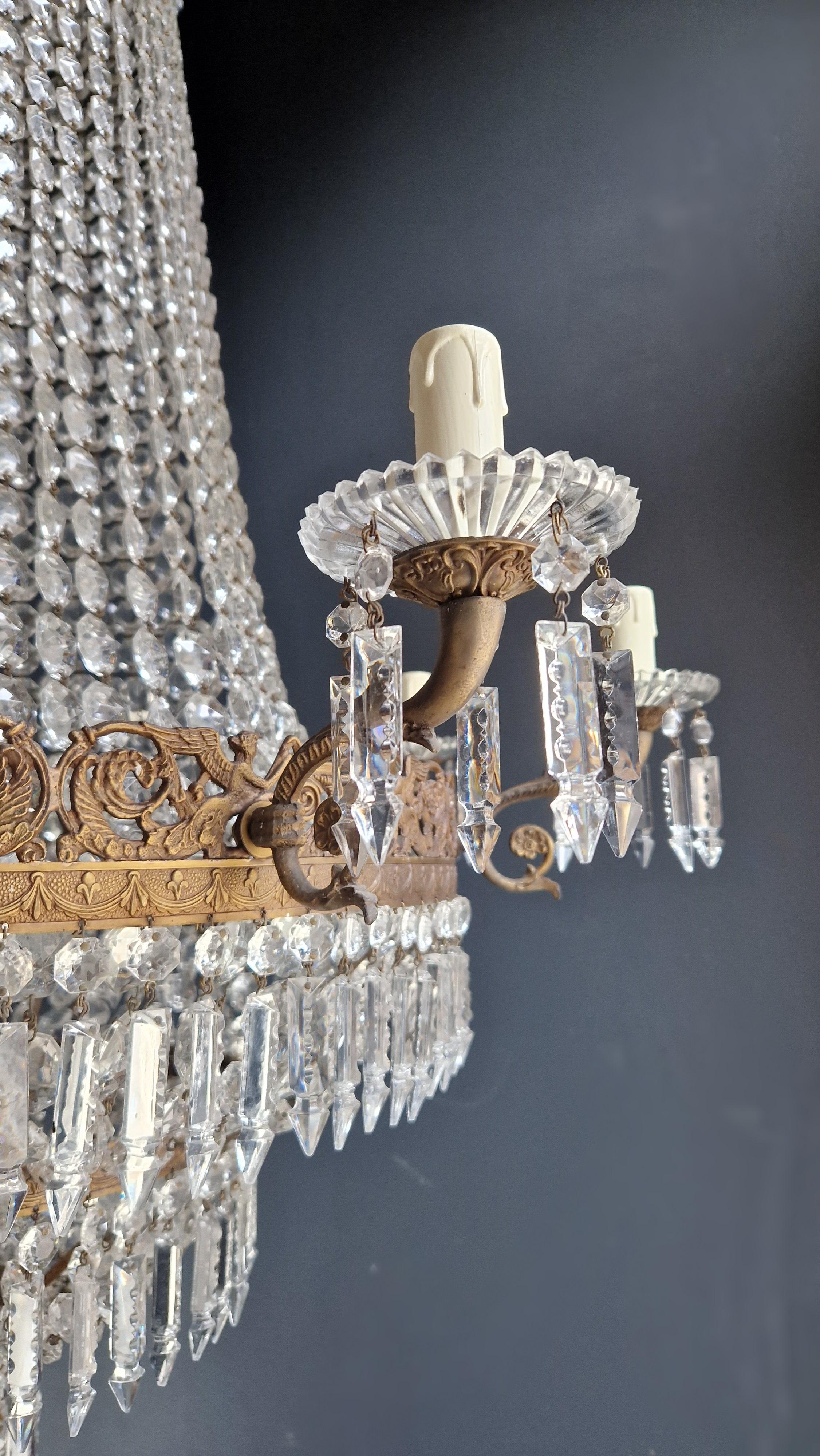 Empire Brass Chandelier Crystal Lustre Ceiling Light Antique Gold In Good Condition For Sale In Berlin, DE