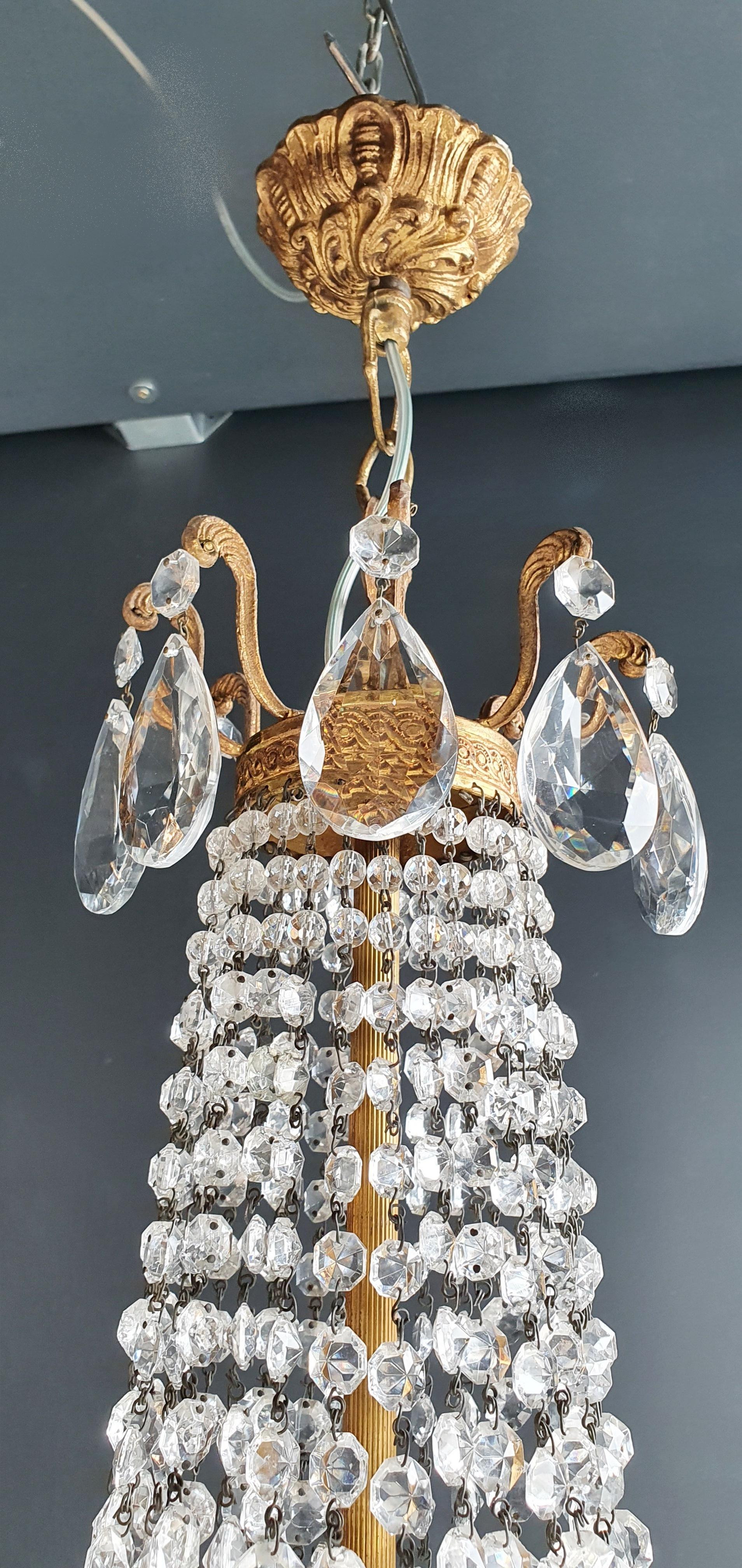 Annodato a mano Lampadario in ottone Empire con lustro di cristallo per soffitto, oro antico