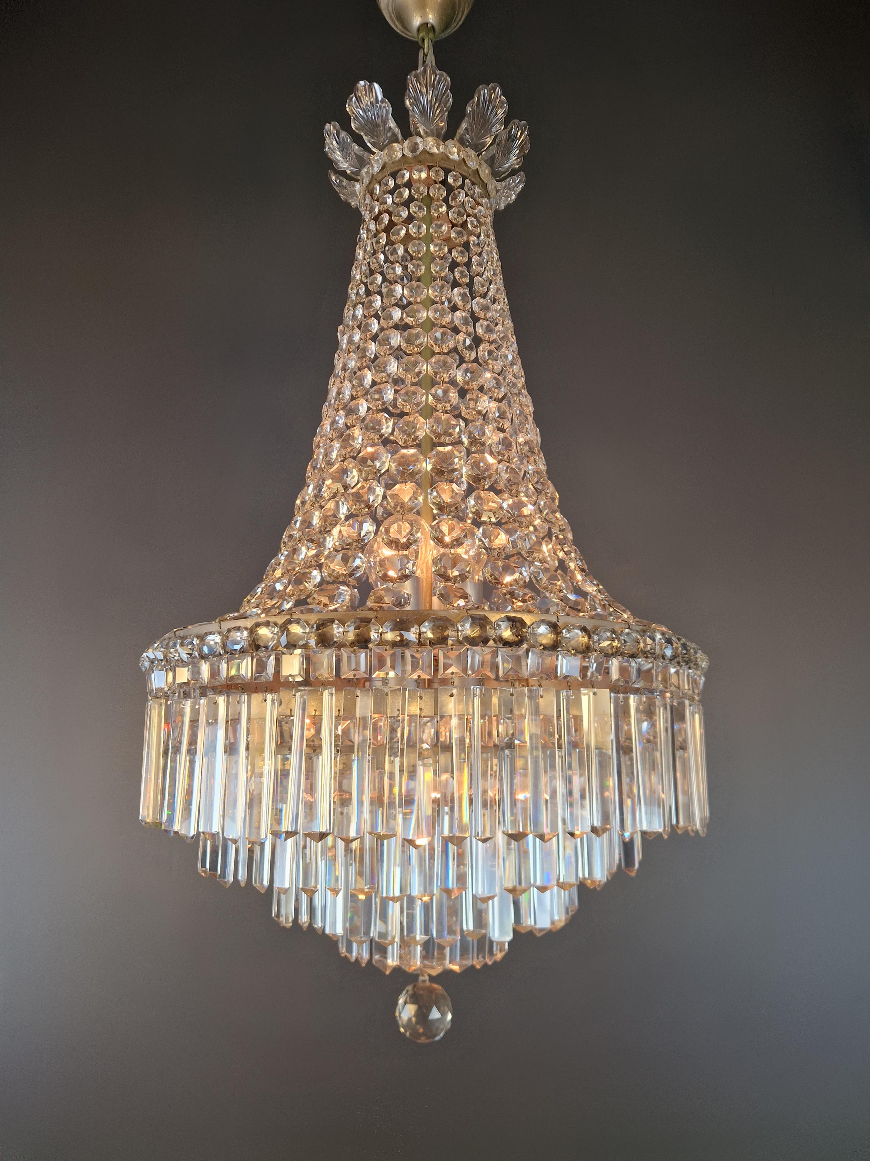 Empire Brass Sac a Pearl Chandelier Crystal Lustre Ceiling Antique In Good Condition For Sale In Berlin, DE