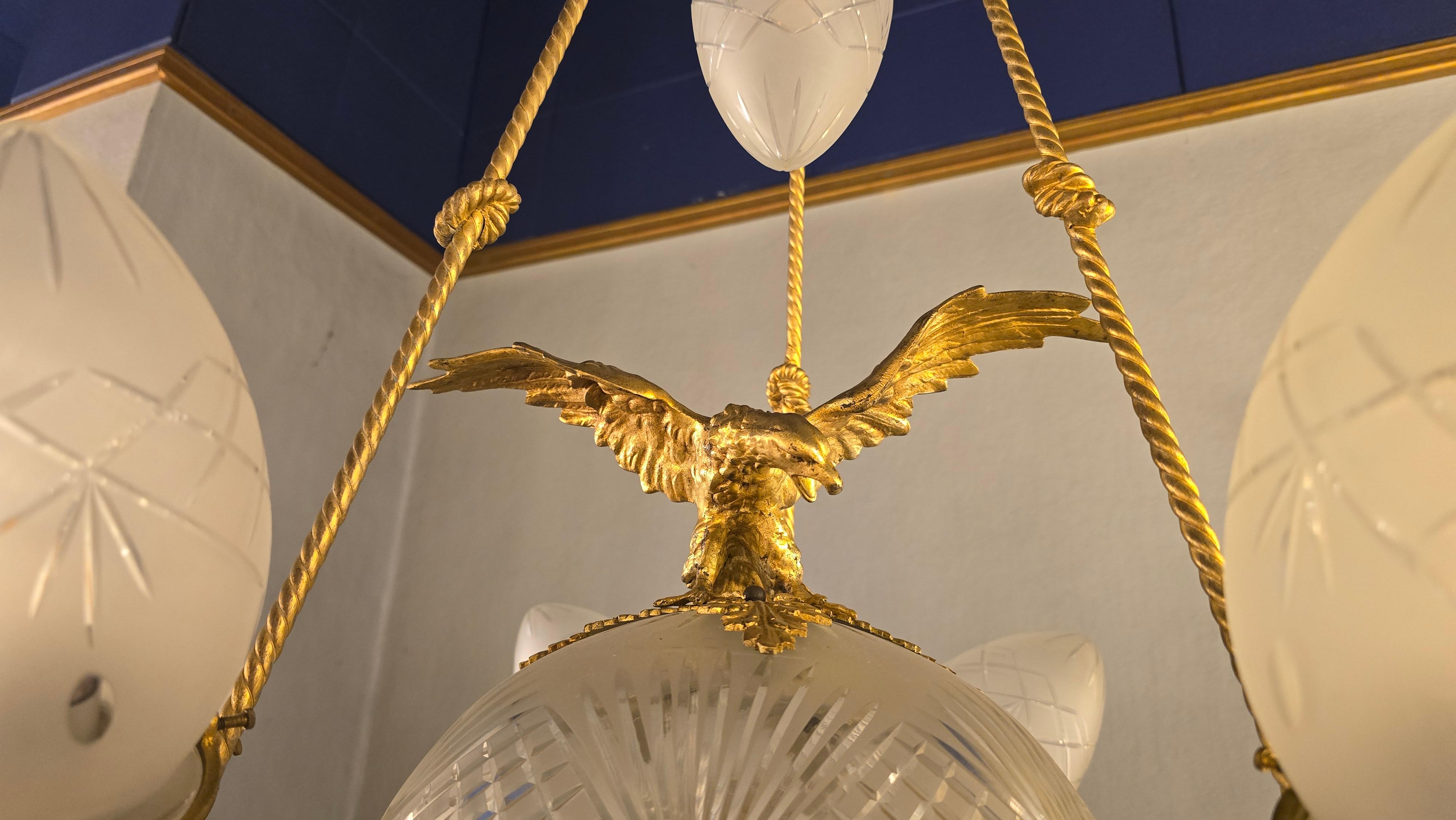 Araña Águila de Cristal Bronce Imperio  Símbolo del Poder y de los Estados Unidos en venta 5