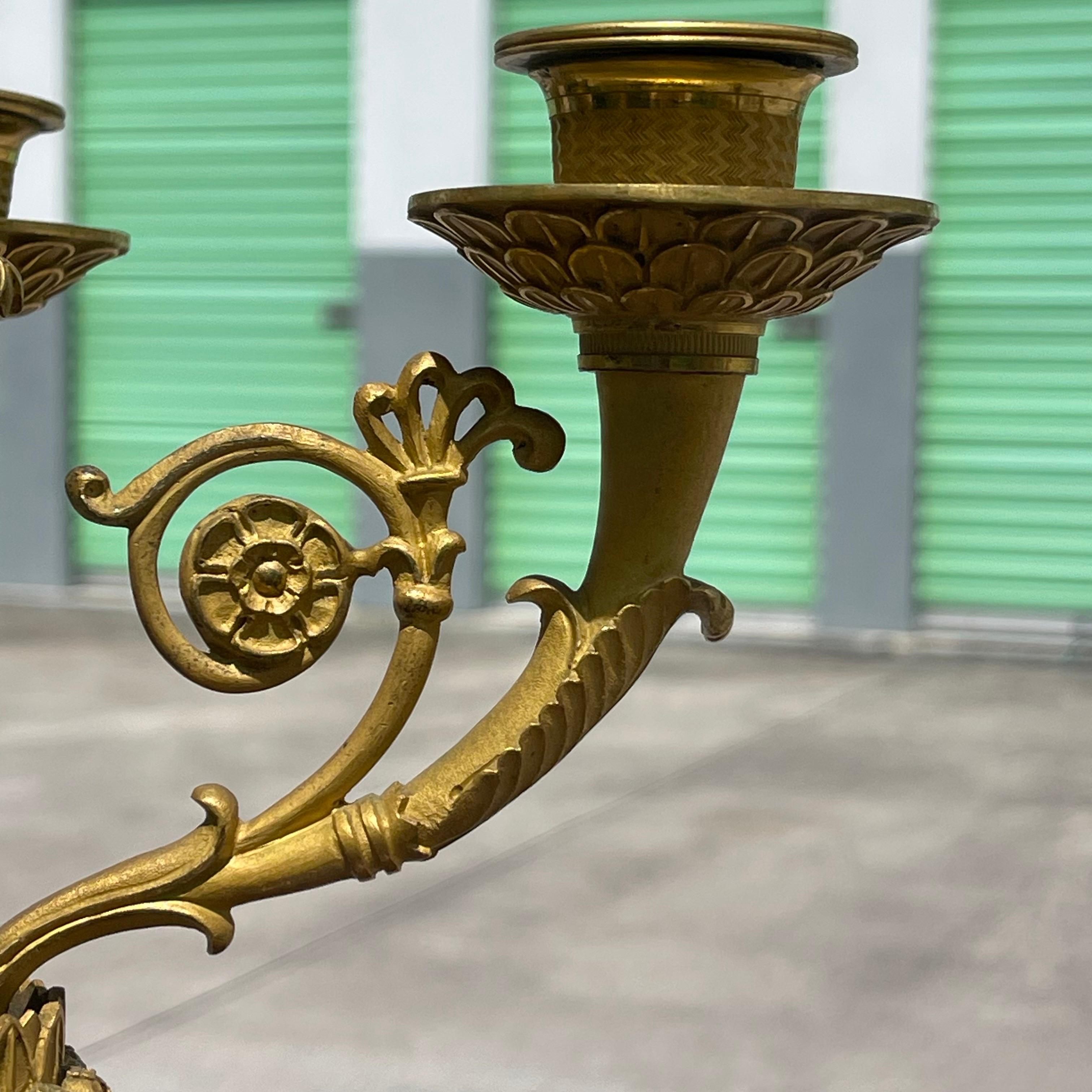 Lámparas de mesa imperio de bronce ormolu y 4 candelabros, Manner Rabiat, un par en venta 7