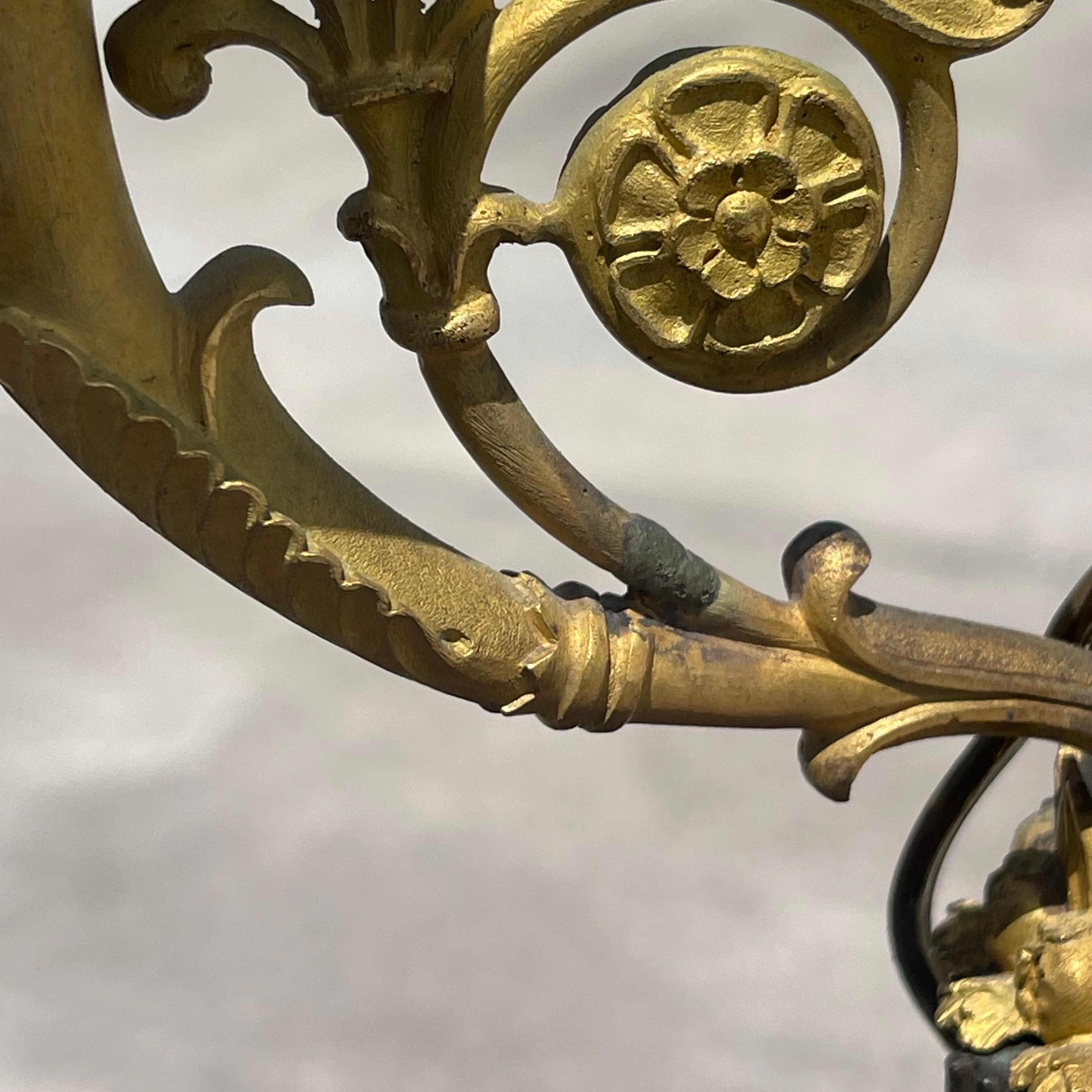 Lámparas de mesa imperio de bronce ormolu y 4 candelabros, Manner Rabiat, un par en venta 1