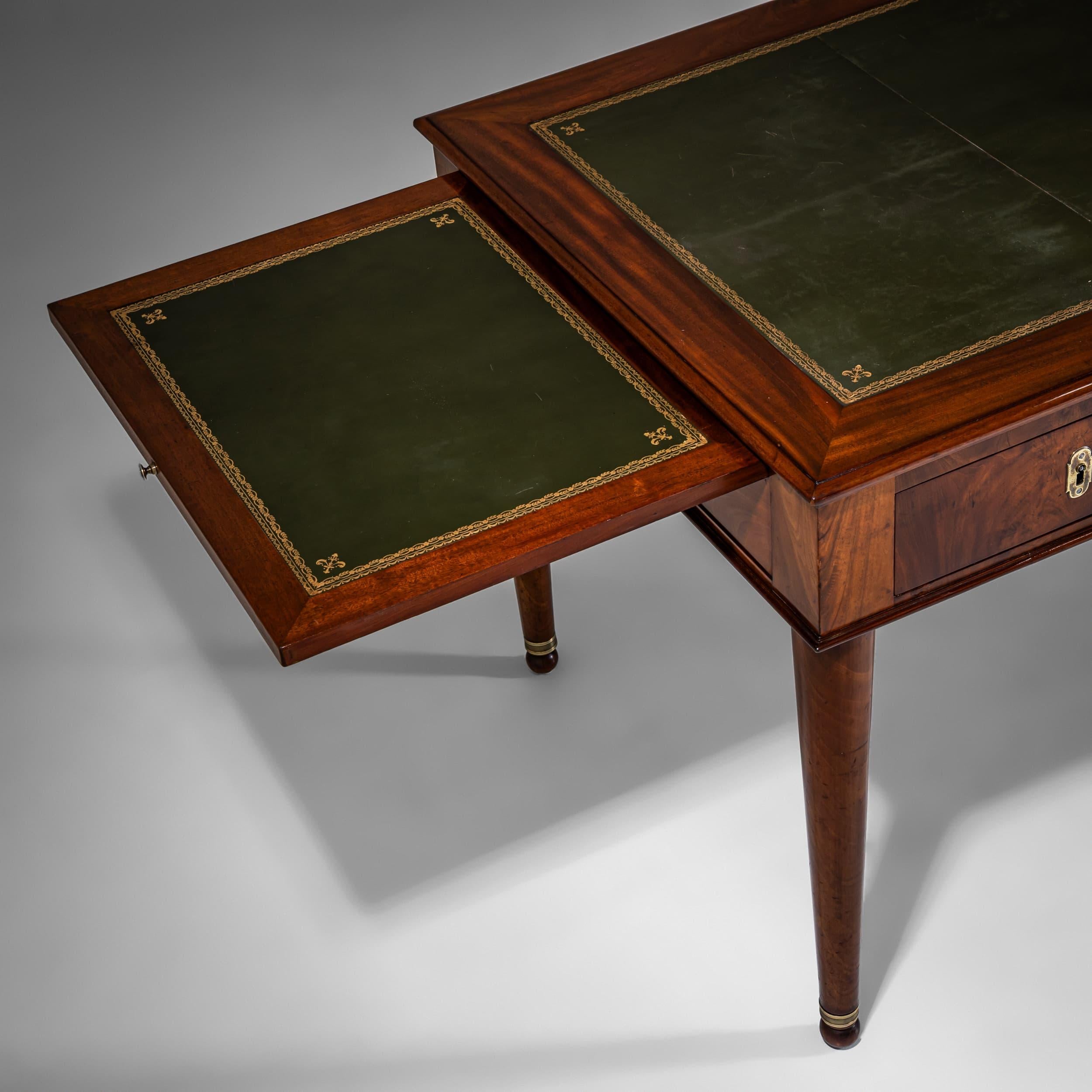 Bureau Plat Impero, Francia, inizio XIX secolo In condizioni ottime in vendita a Greding, DE