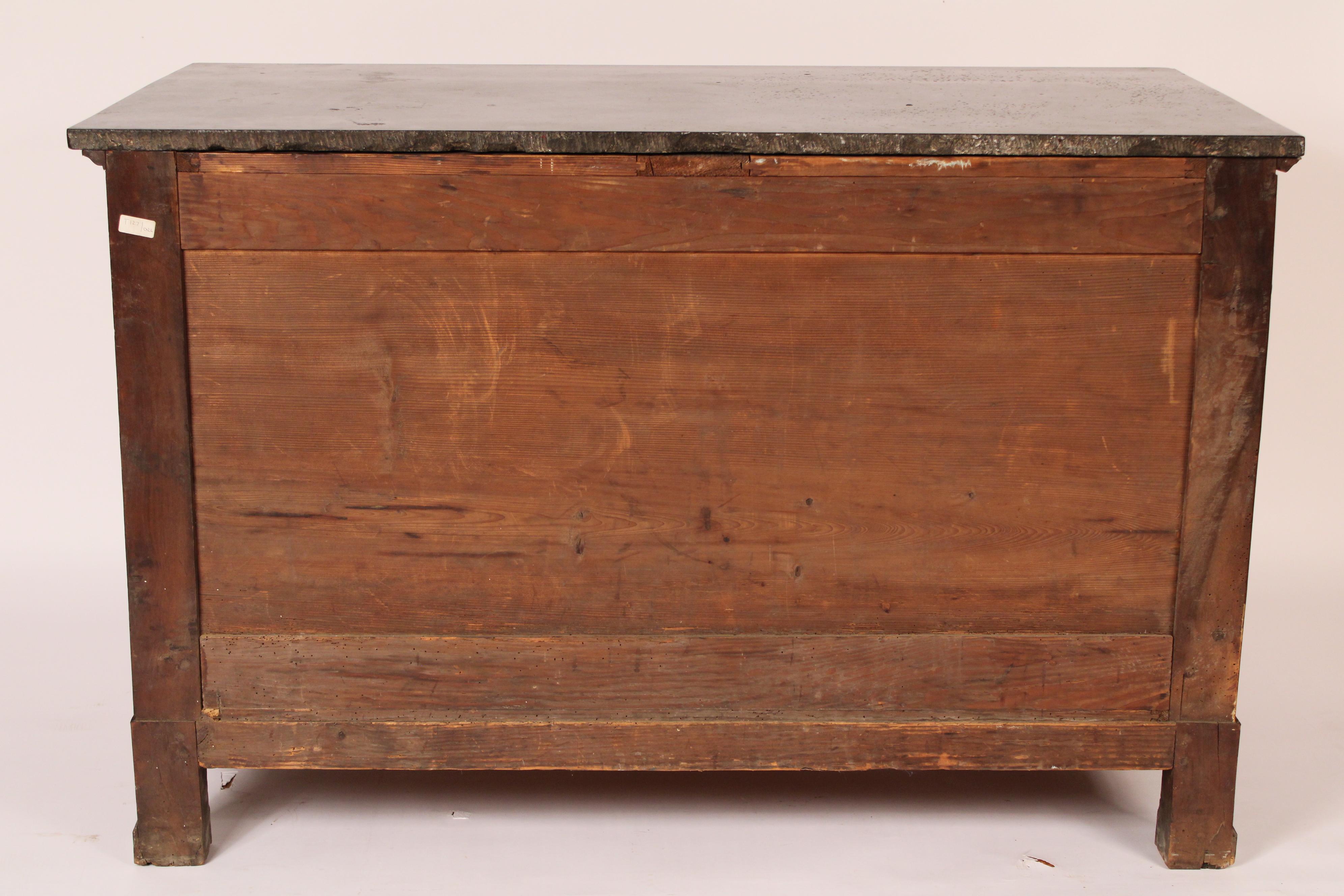 Commode Empire en ronce de noyer avec plateau en marbre en vente 7