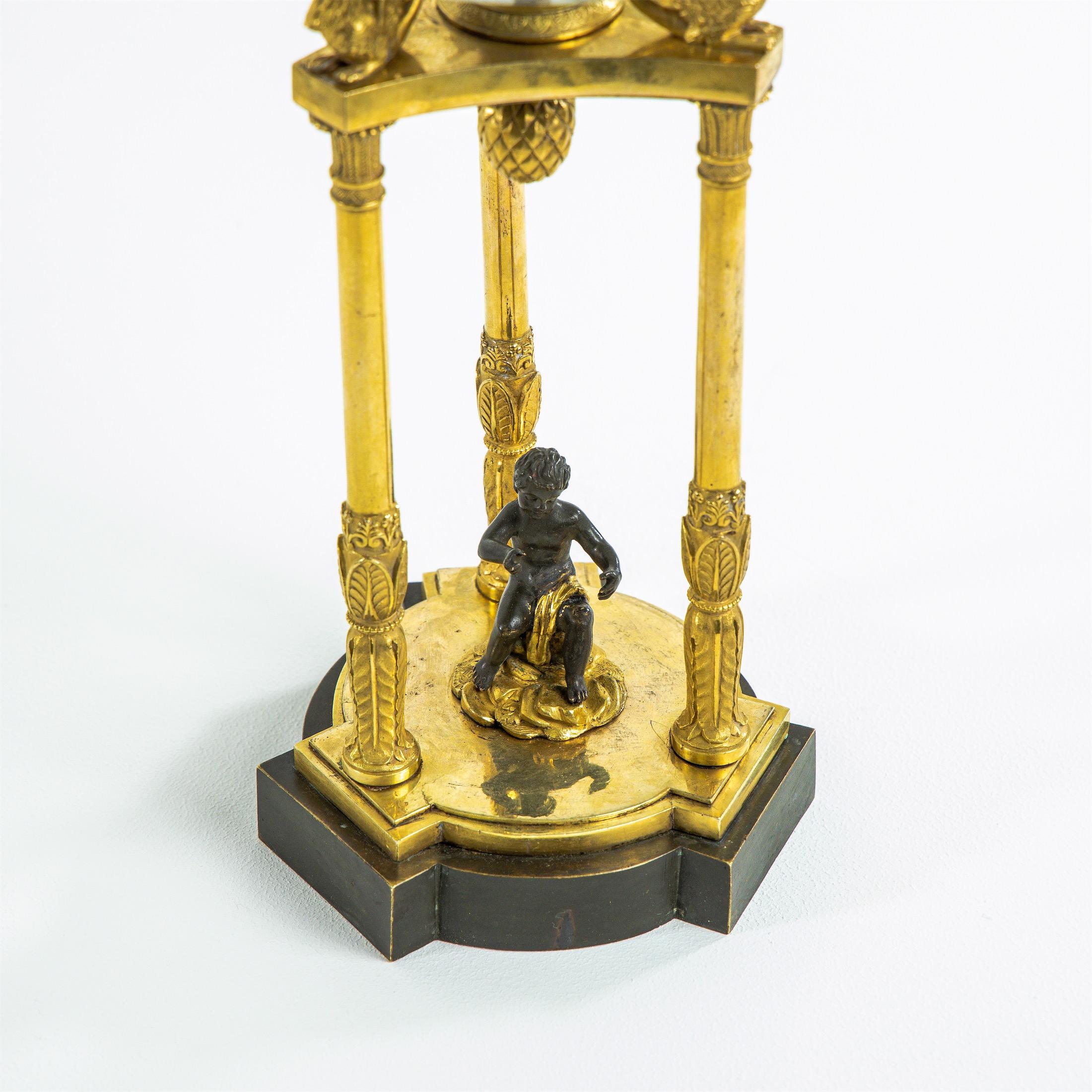 Empire Centerpiece with Putto Decor, Bronze and Glass, Early 19th Century For Sale 7