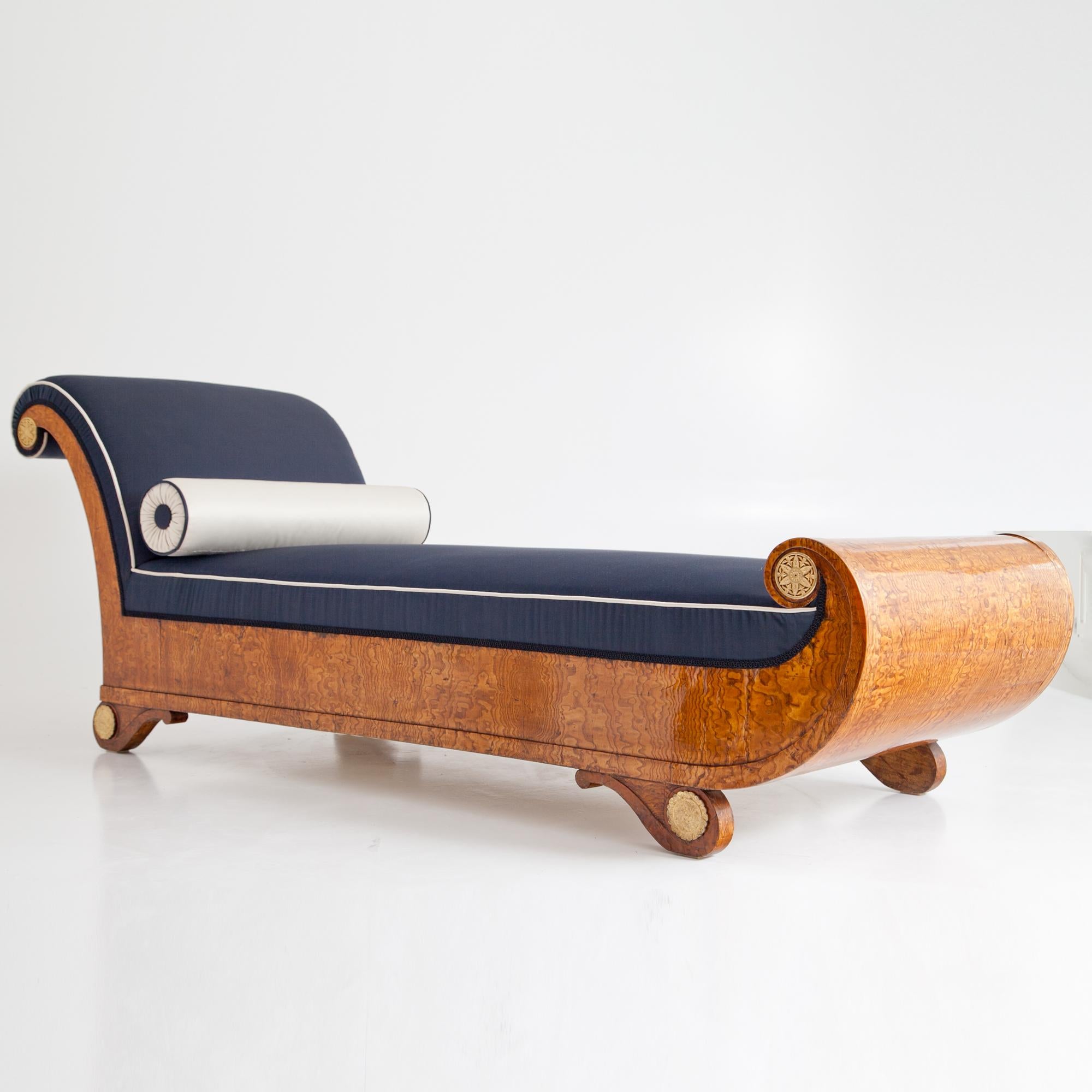 Empire Chaise Lounge, Austria Circa 1810  For Sale 5