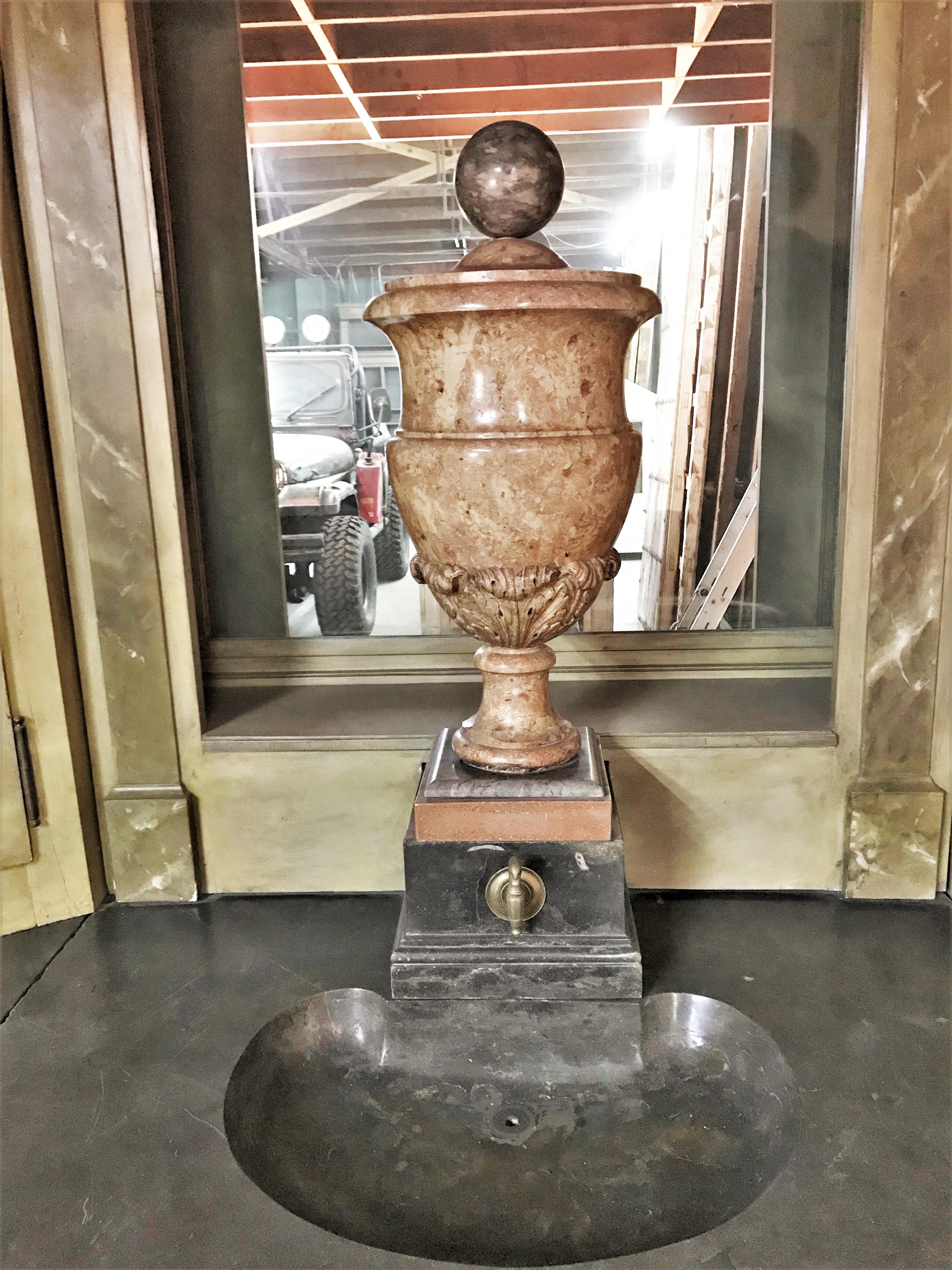 Empire Charles X Boiserie Buffet Lavabo Alcove Fontaine Cabinet Evier LA en vente 9