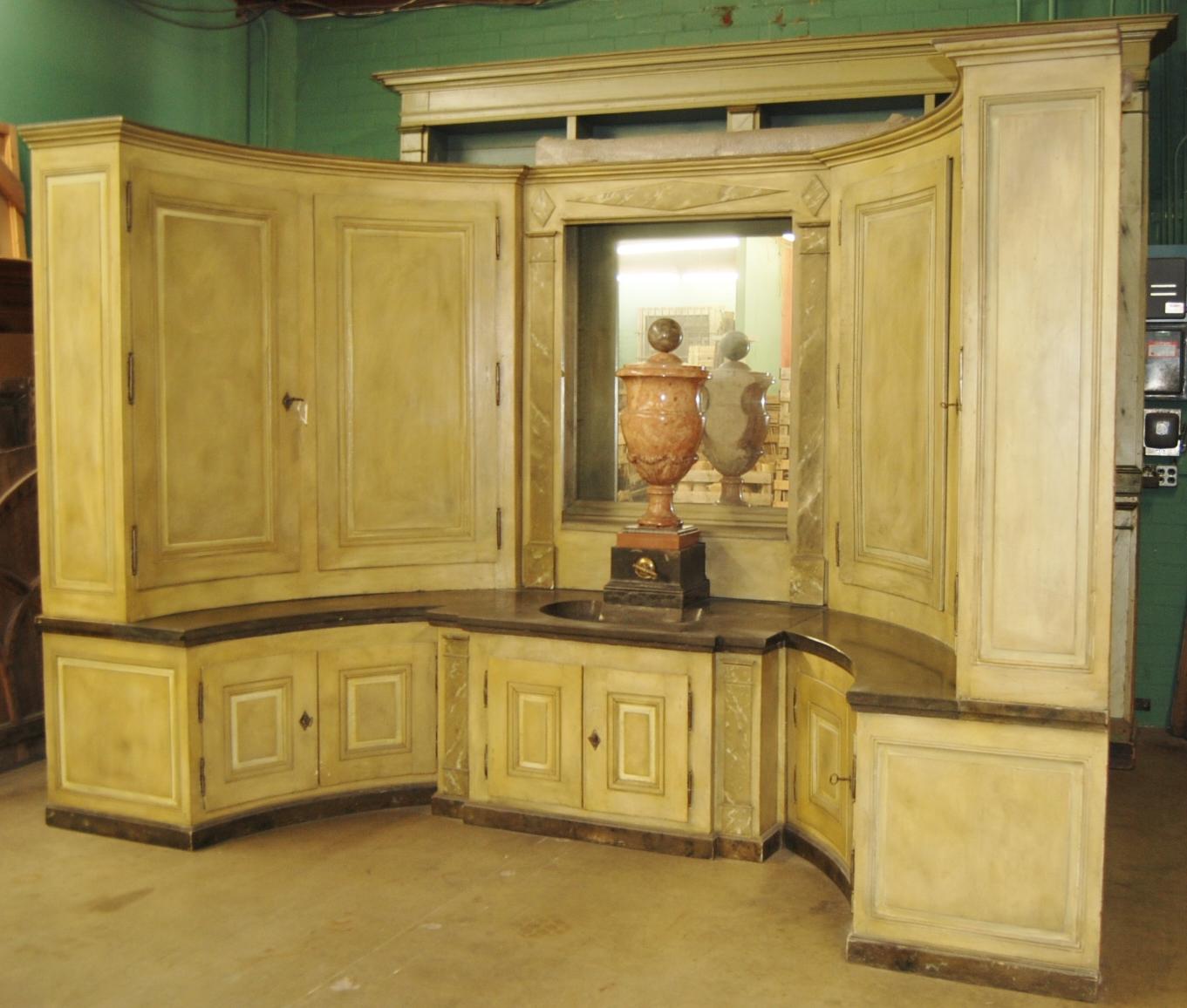 Empire Charles X Boiserie Buffet Lavabo Alcove Fontaine Cabinet Evier LA Bon état - En vente à West Hollywood, CA